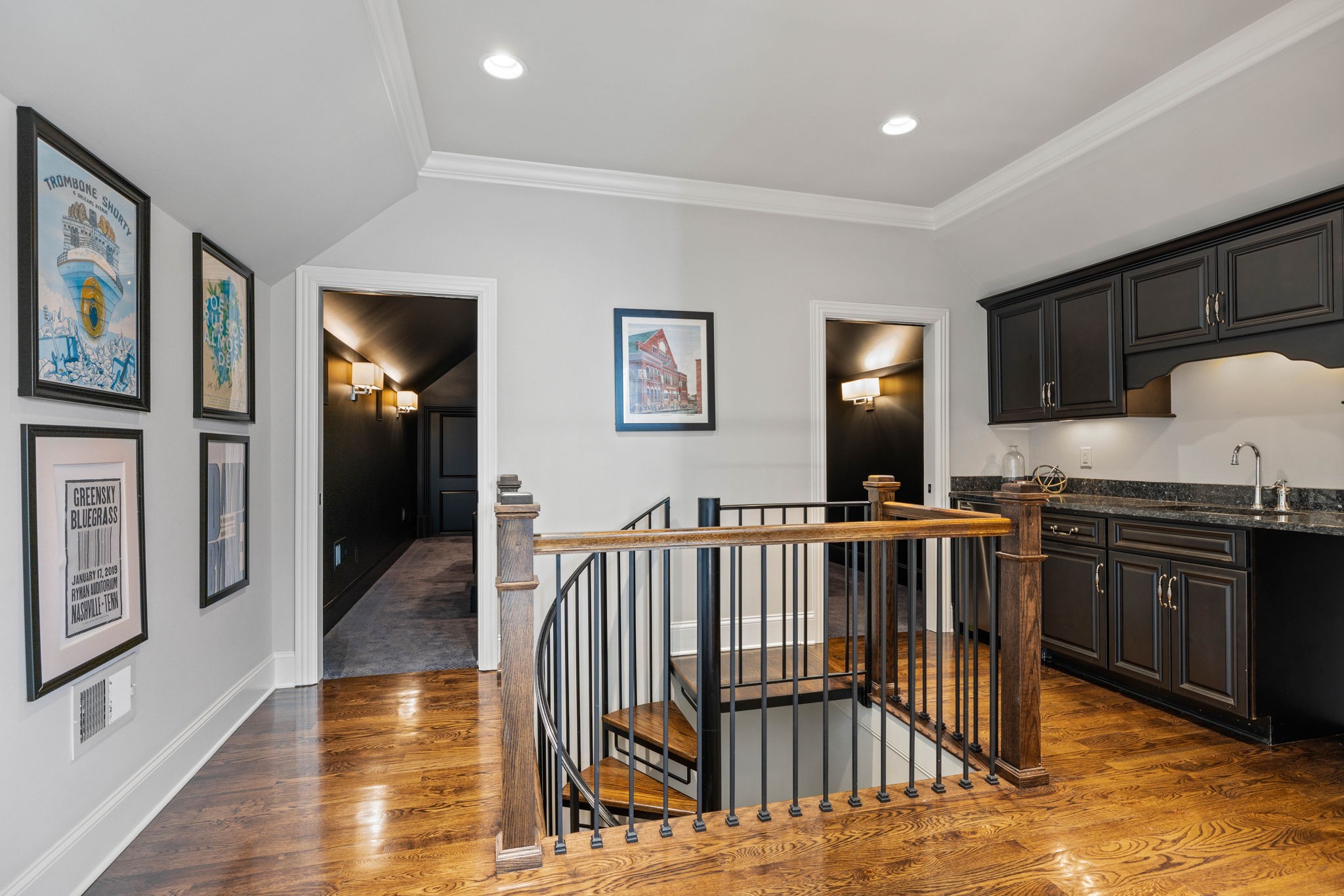 18 Ironwood Ln