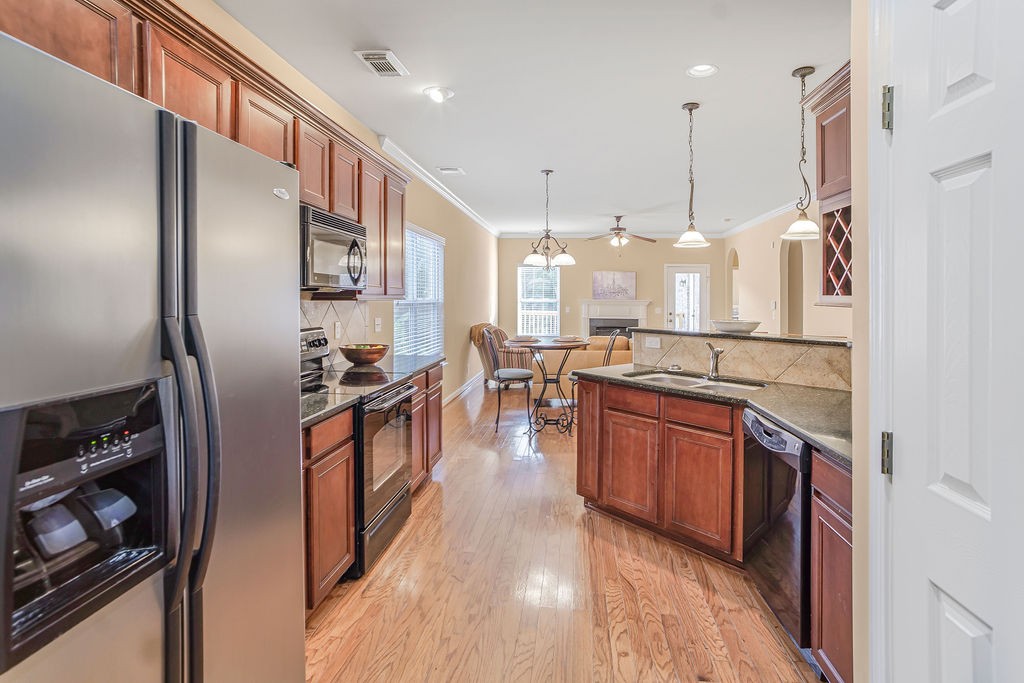 2148 Branch Oak Trl
