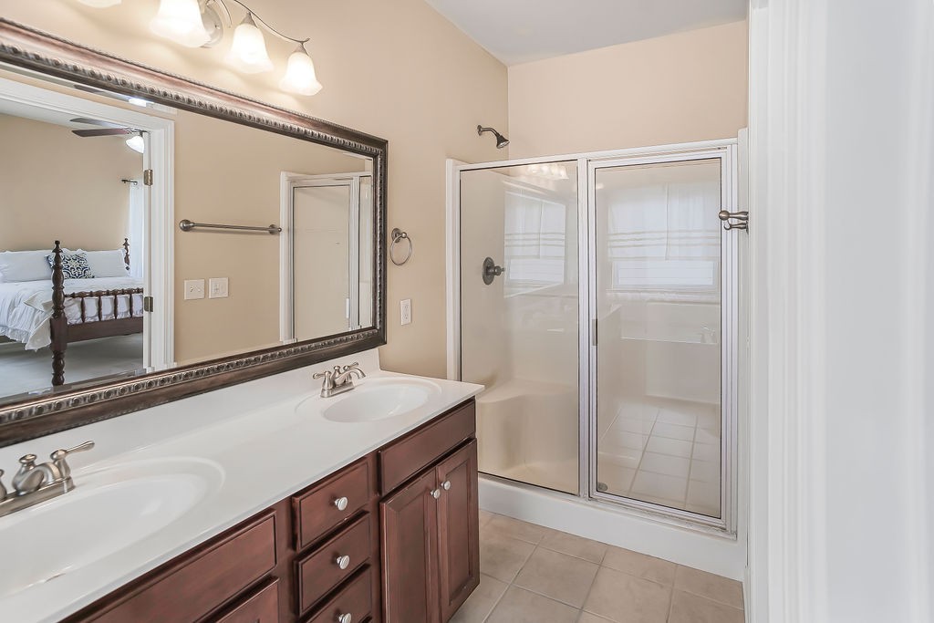 2148 Branch Oak Trl