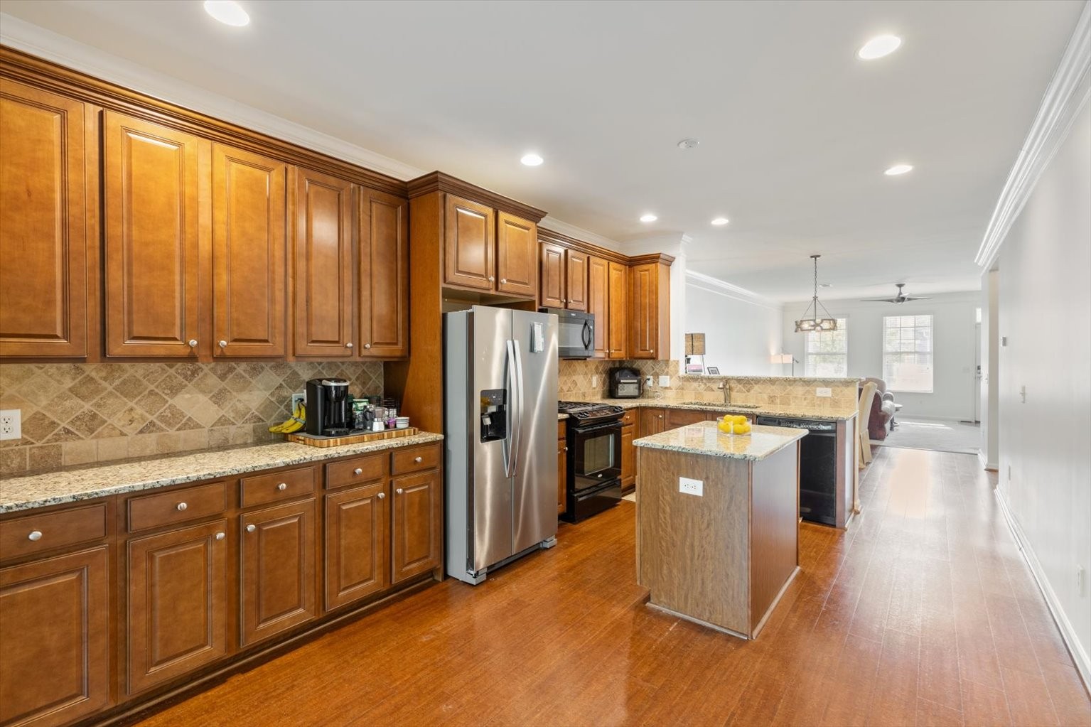 2349 Traemoor Village Pl