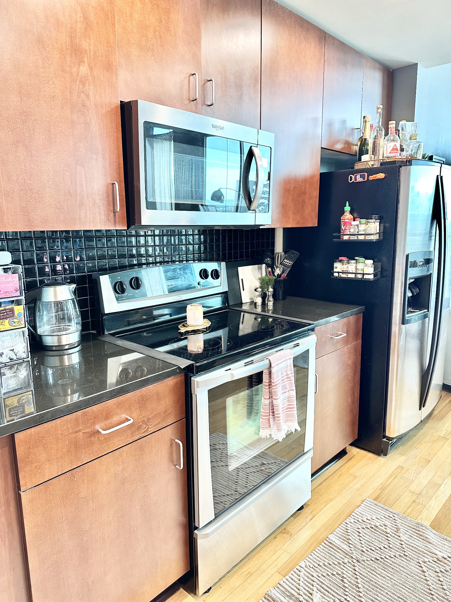 415 Church St Unit: 2904