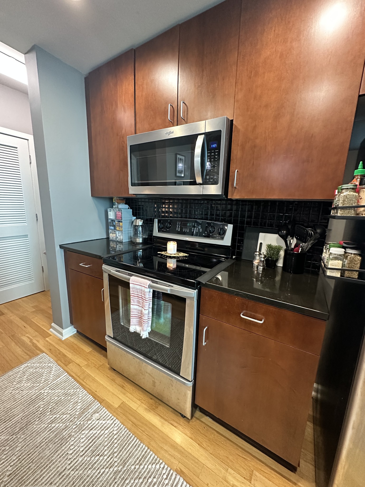415 Church St Unit: 2904