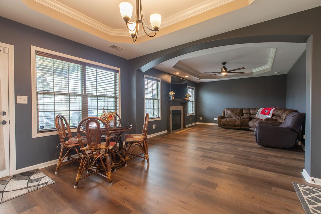 1324 Winterset Dr