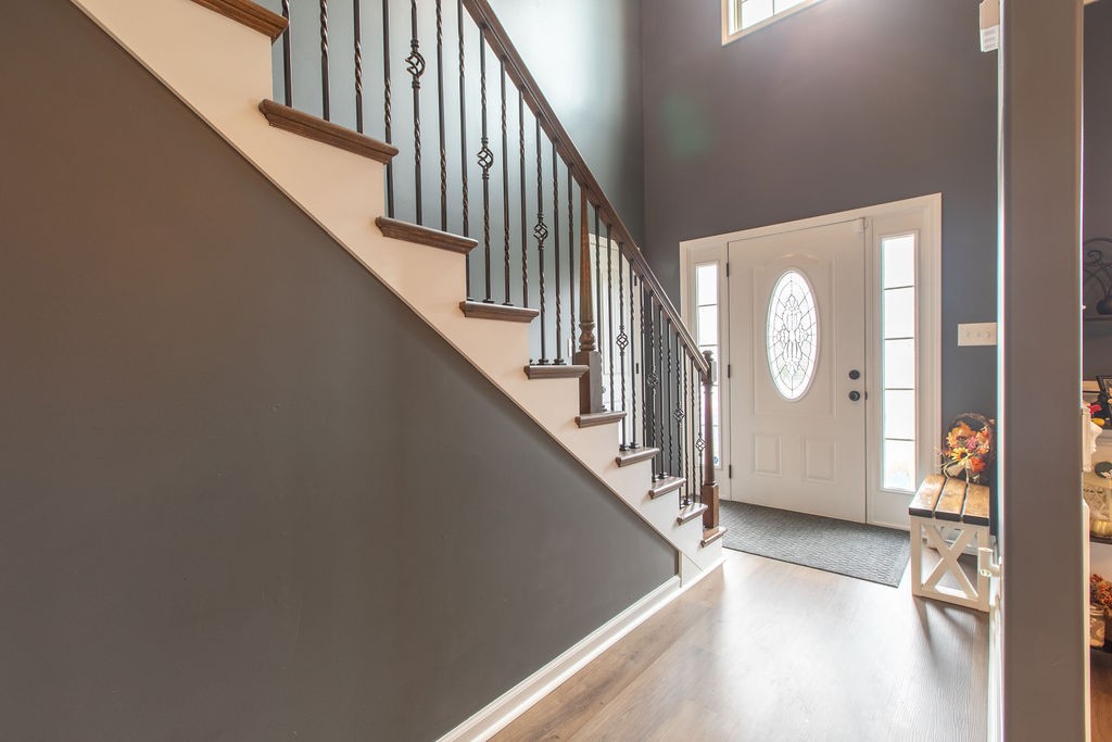 1324 Winterset Dr