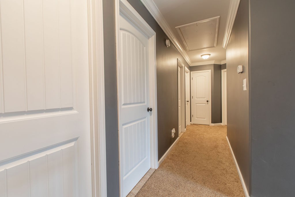 1324 Winterset Dr