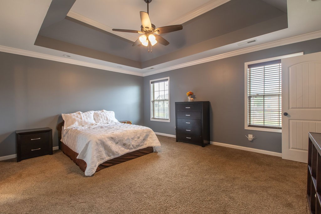 1324 Winterset Dr