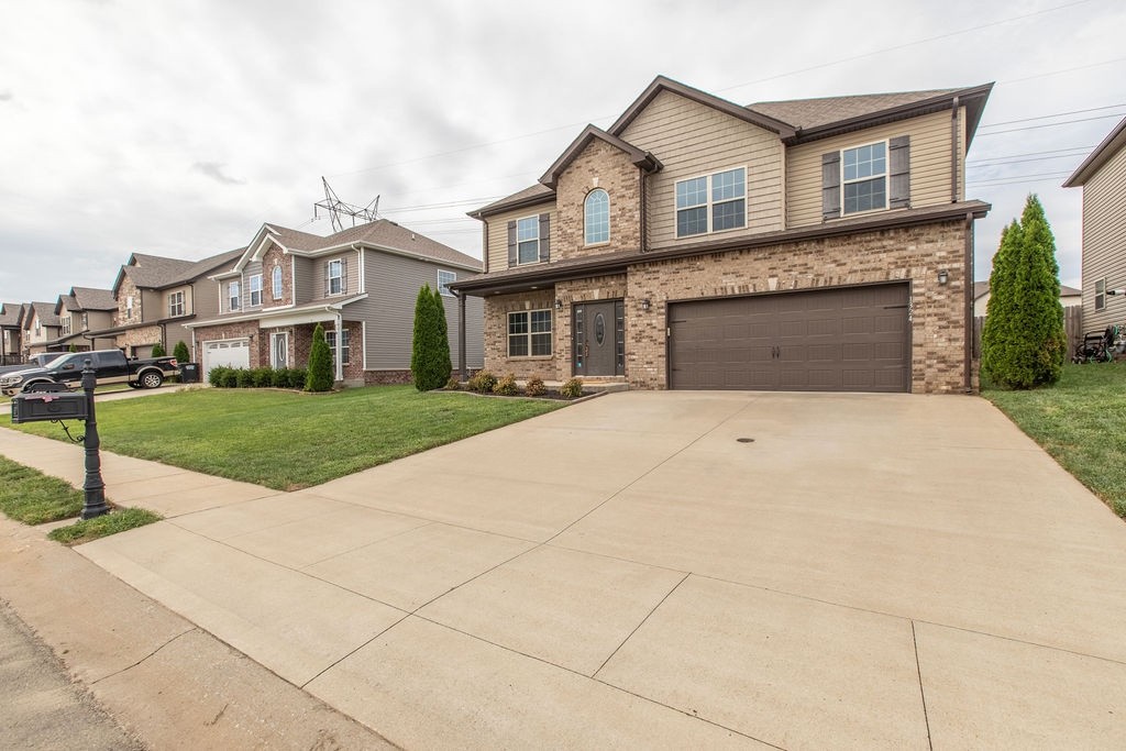 1324 Winterset Dr