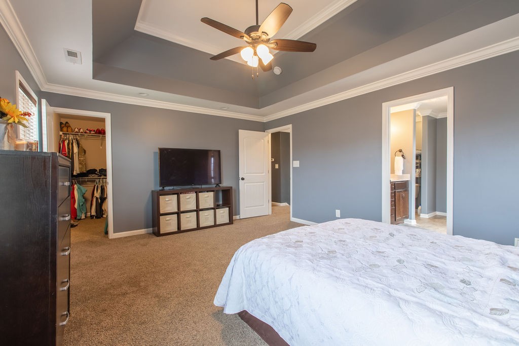 1324 Winterset Dr