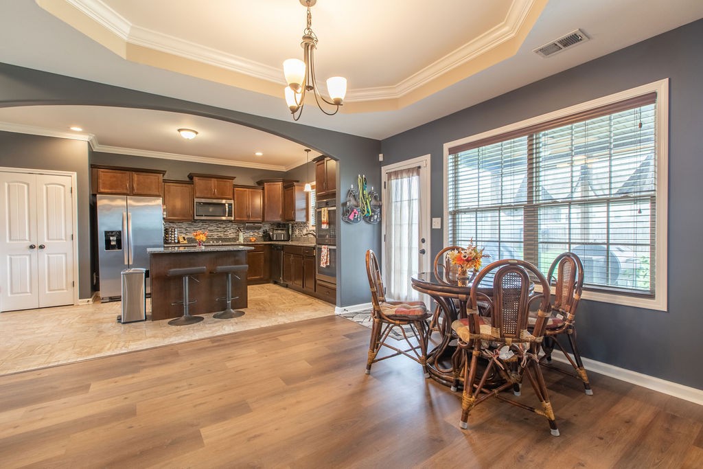 1324 Winterset Dr