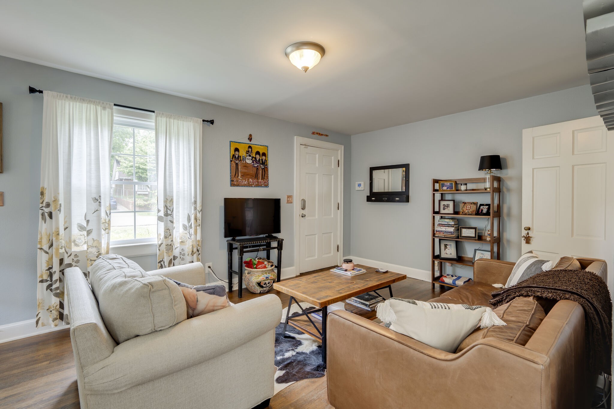 2924 Glenmeade Dr