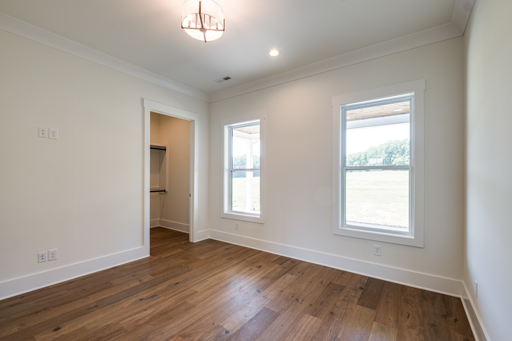 4542 Campbellsville Pike