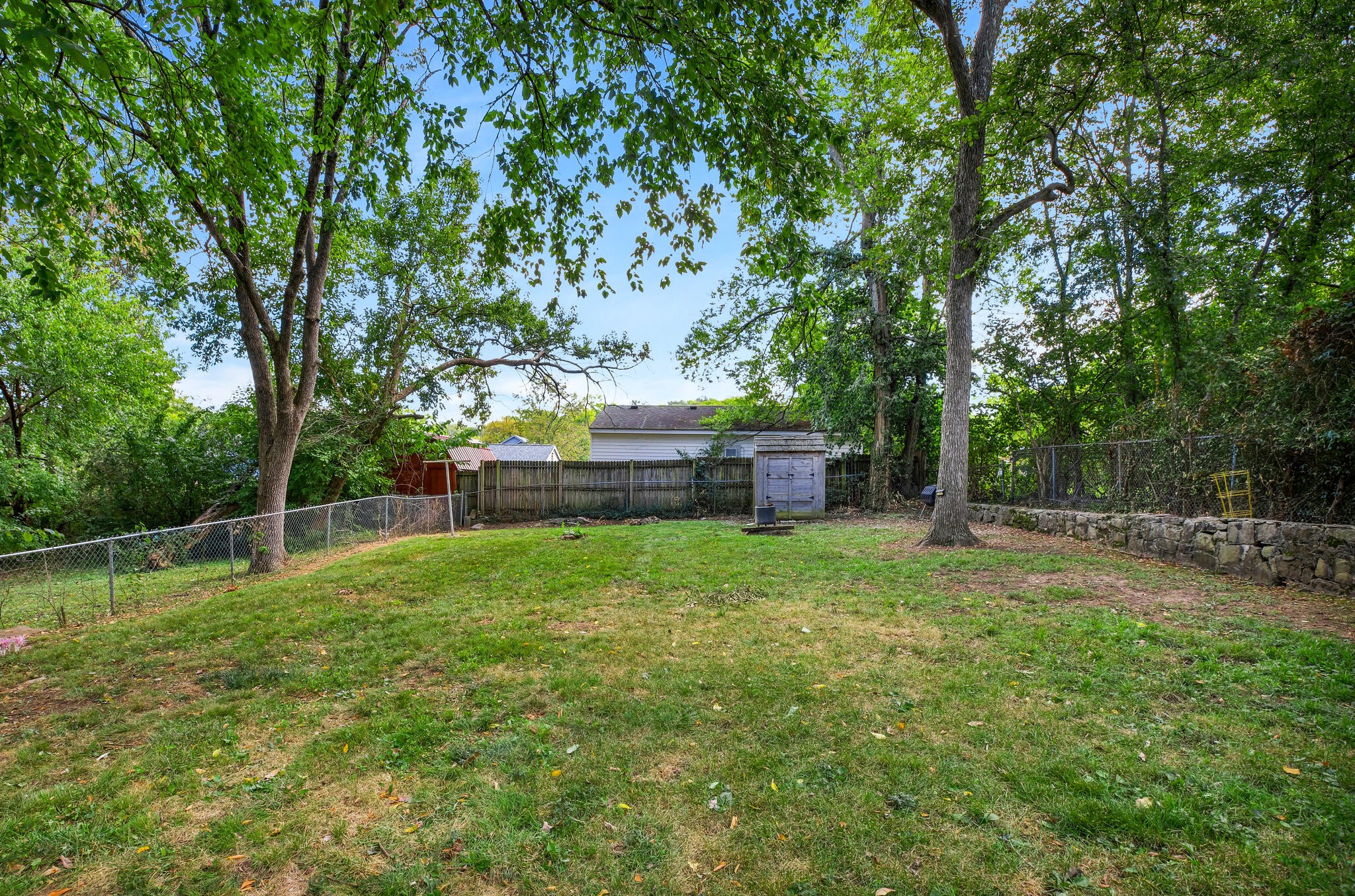 2913 Highland Dr