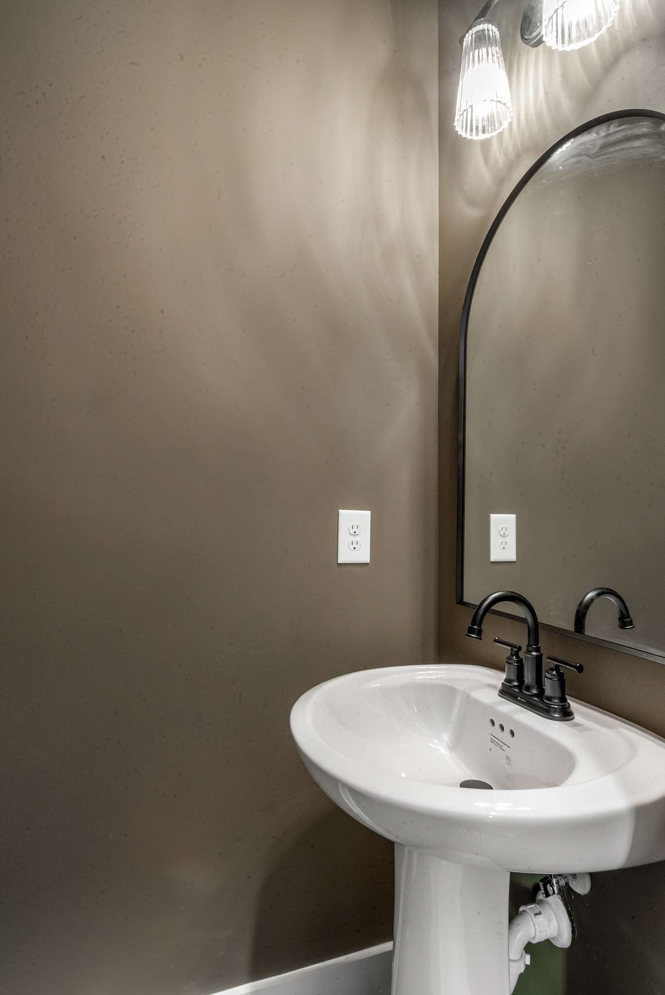 1404 Chester Ave Unit: A