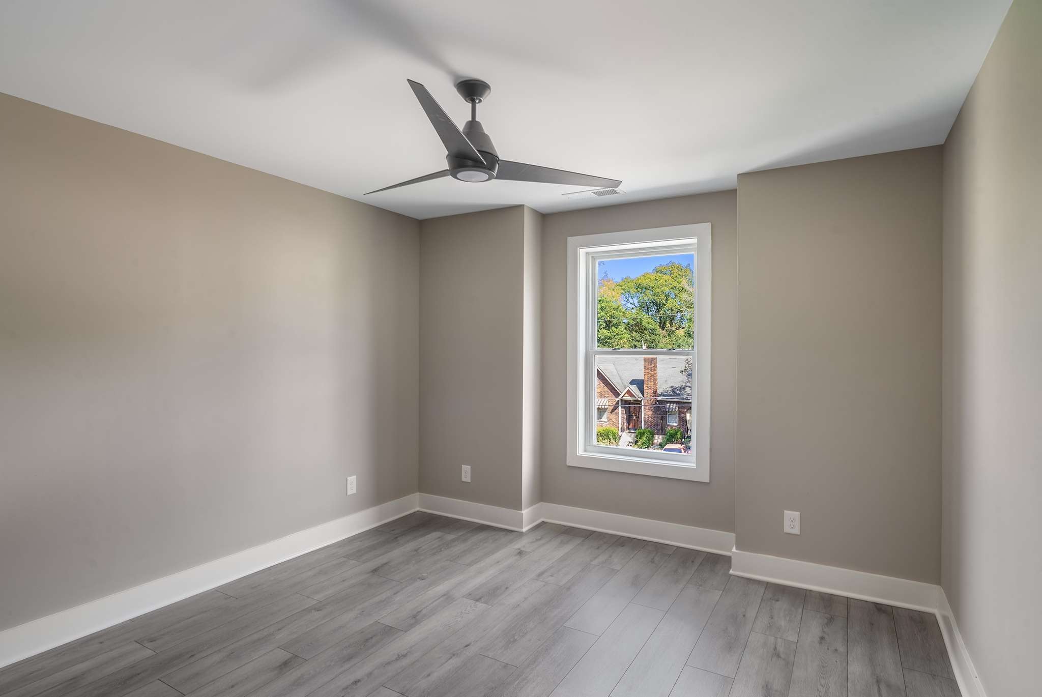 1404 Chester Ave Unit: A