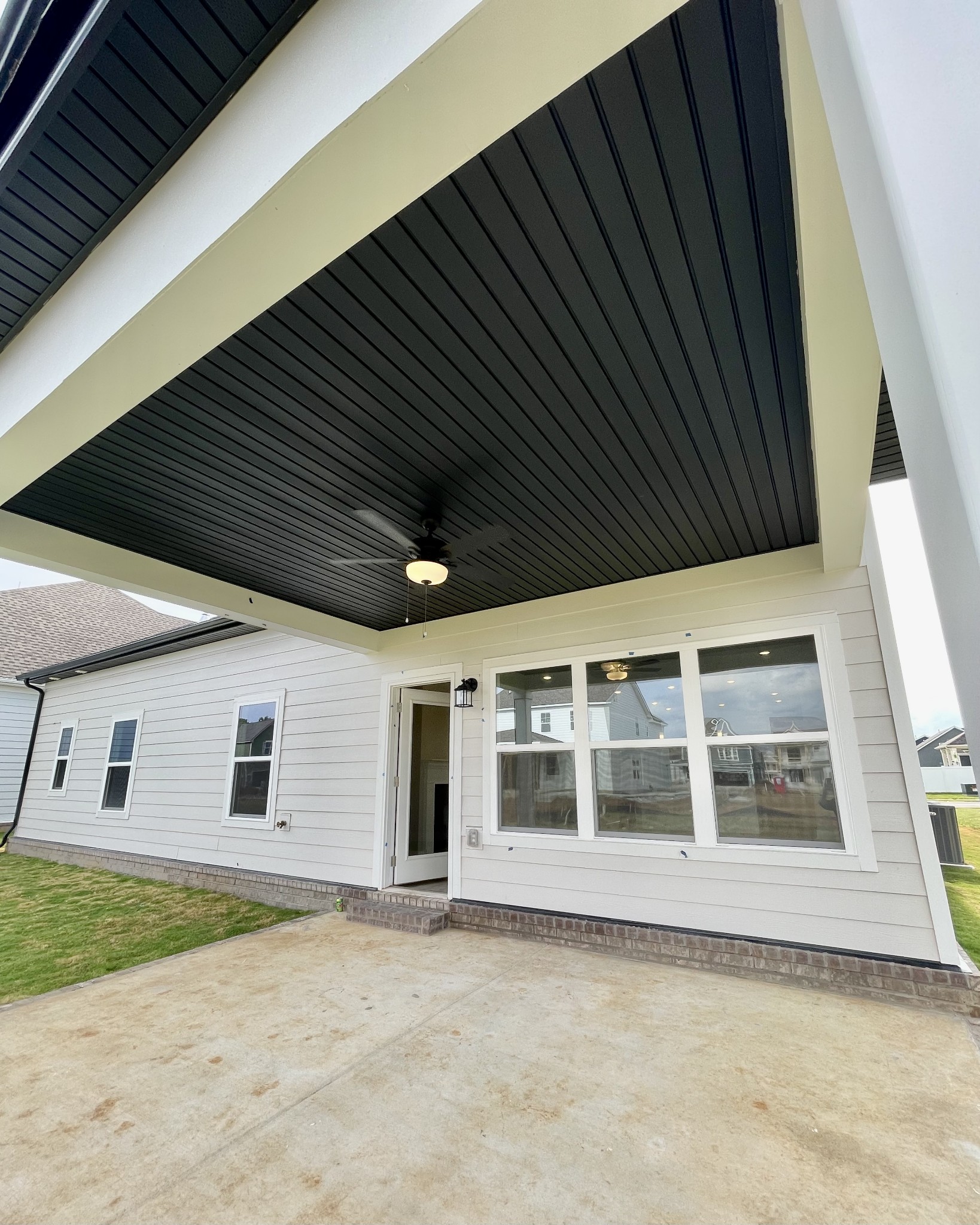 5411 Bridgemore Blvd