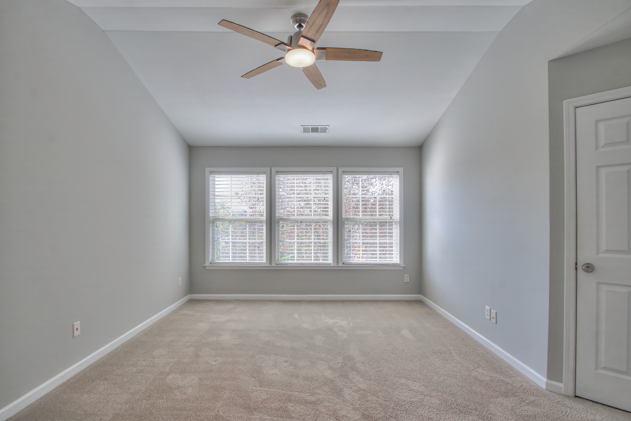 429 Old Towne Dr