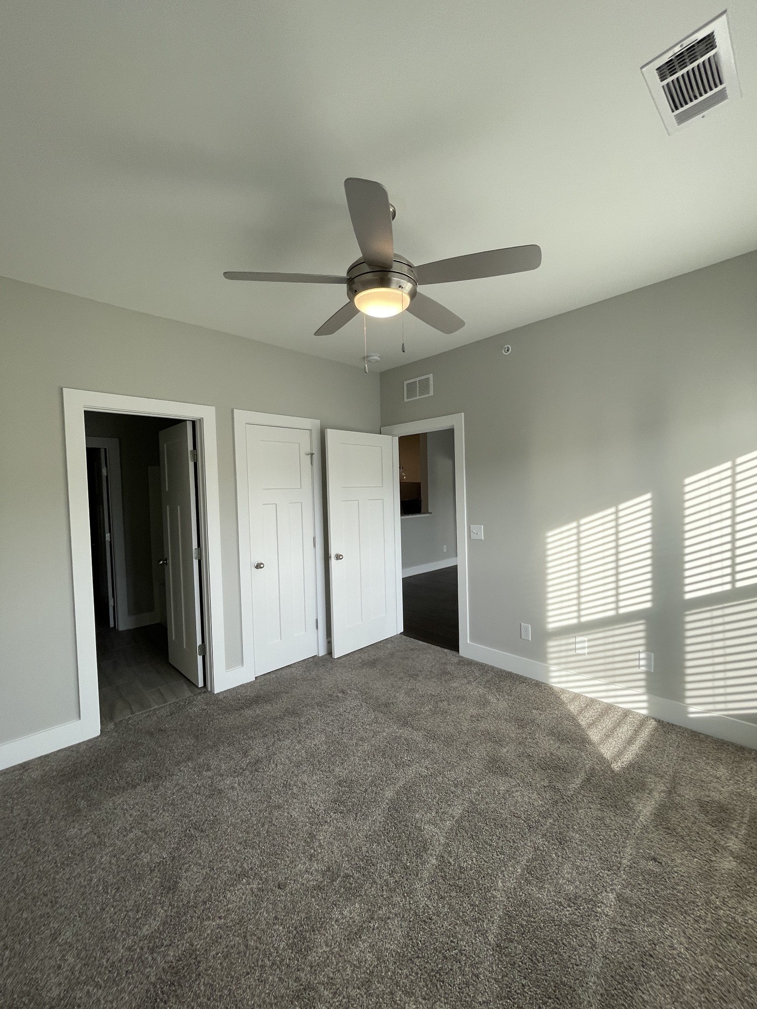 934 Governors Ct Unit: 306