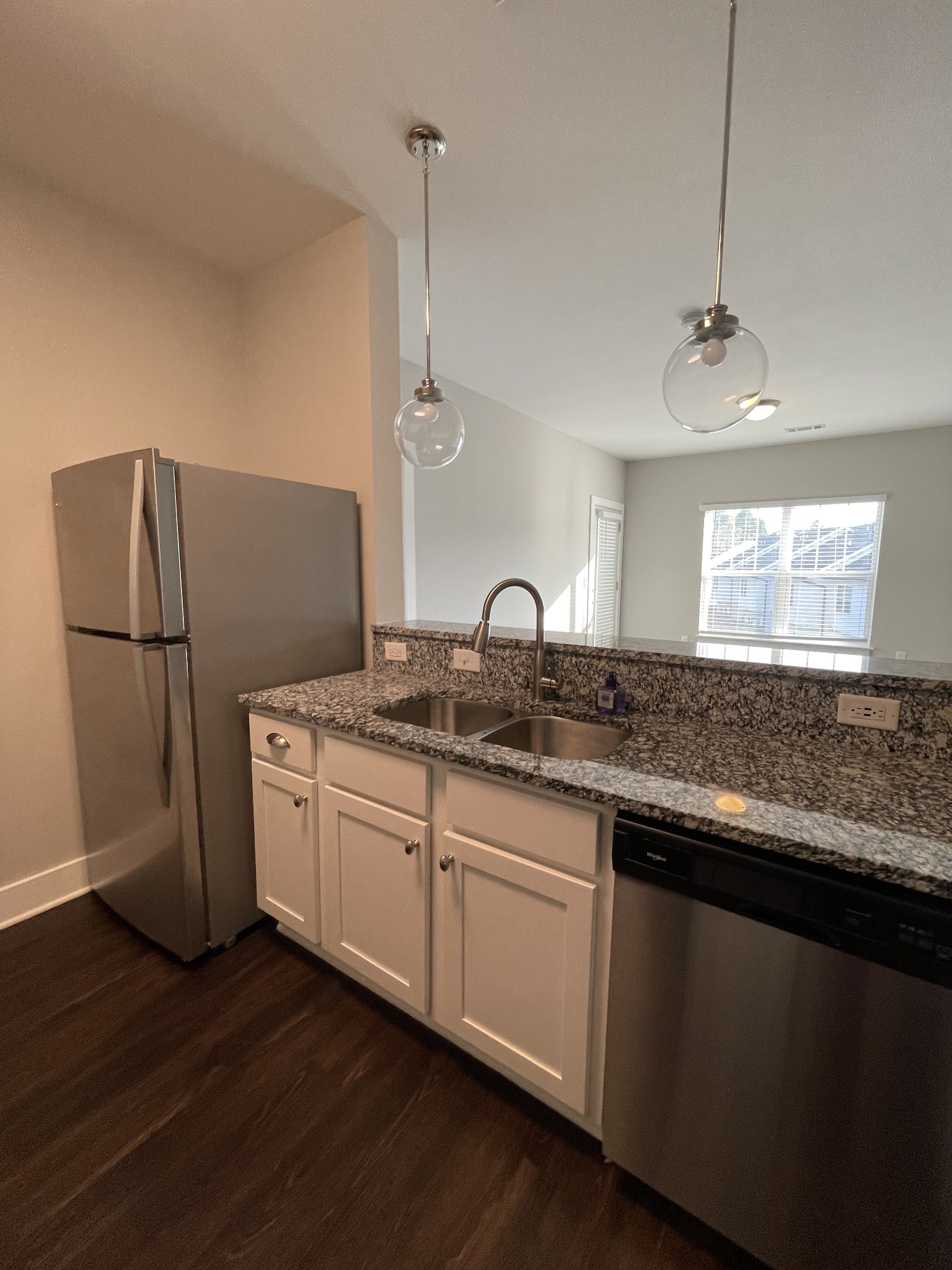 934 Governors Ct Unit: 306