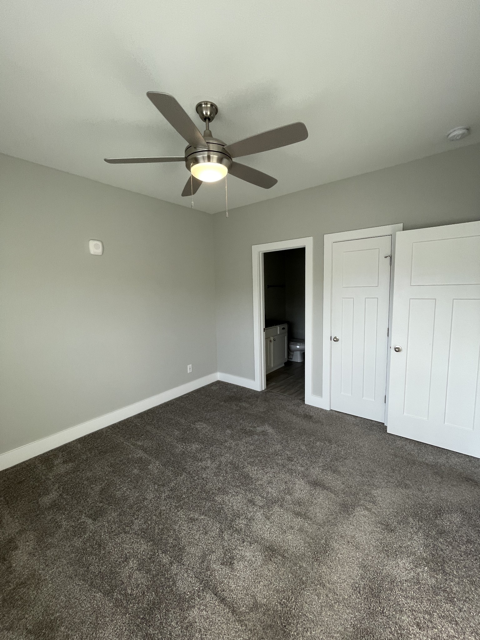 934 Governors Ct Unit: 306