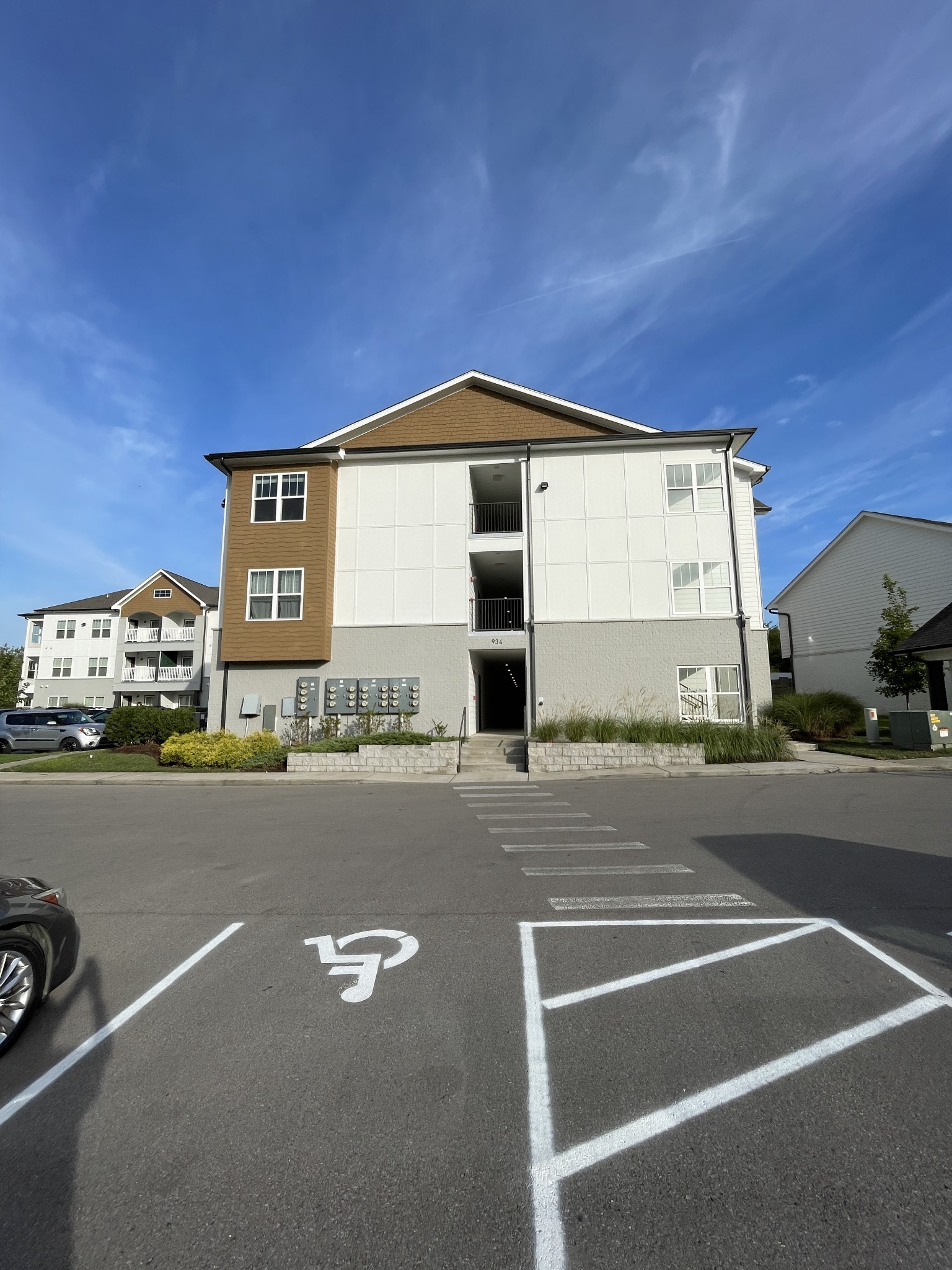 934 Governors Ct Unit: 306