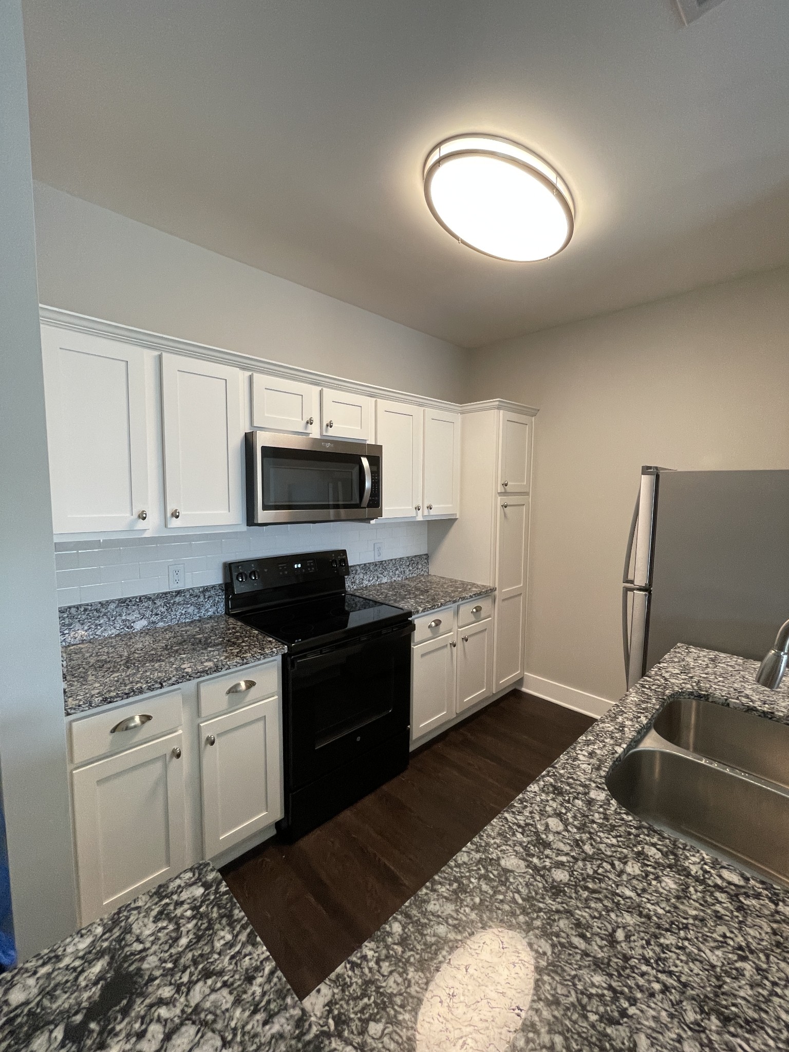 934 Governors Ct Unit: 306