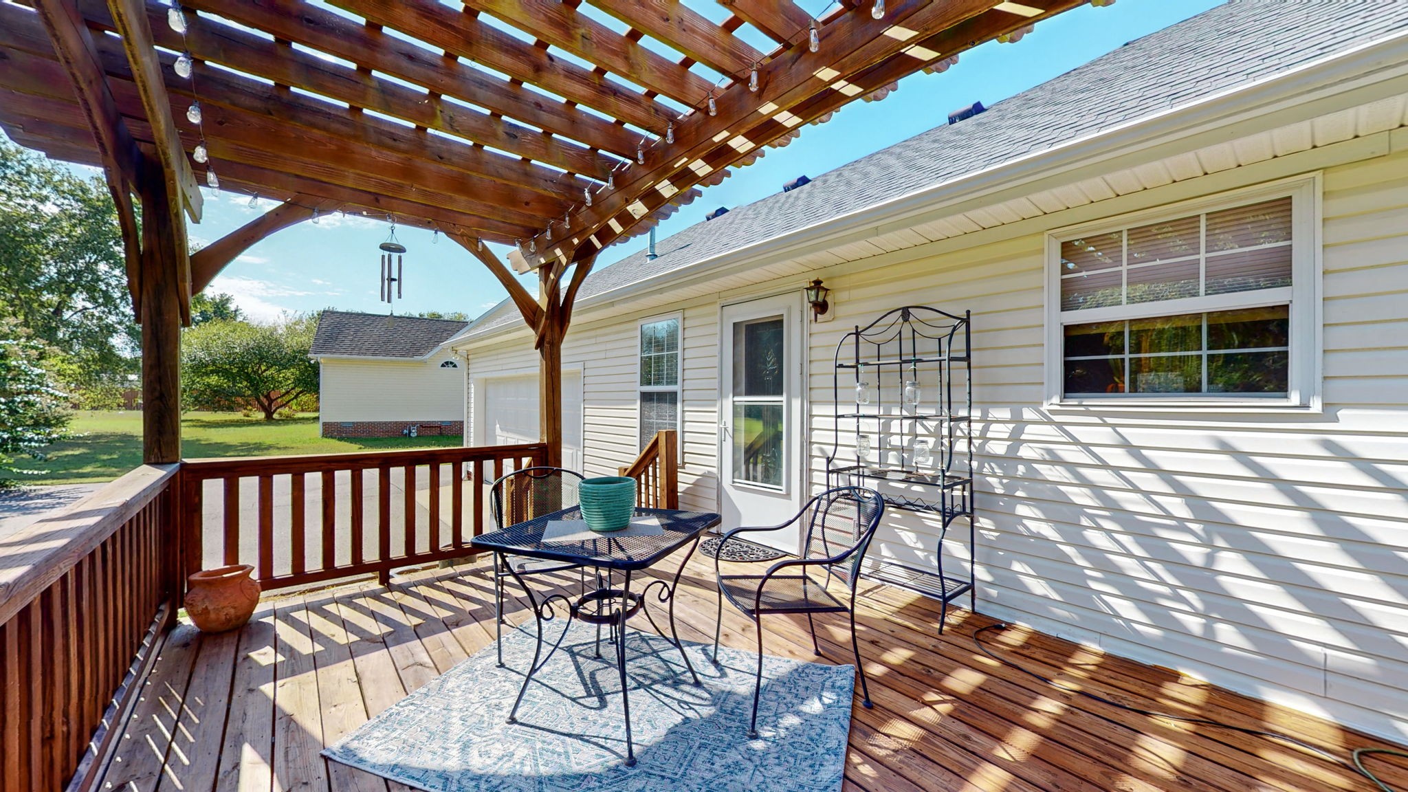 1033 Snead Drive