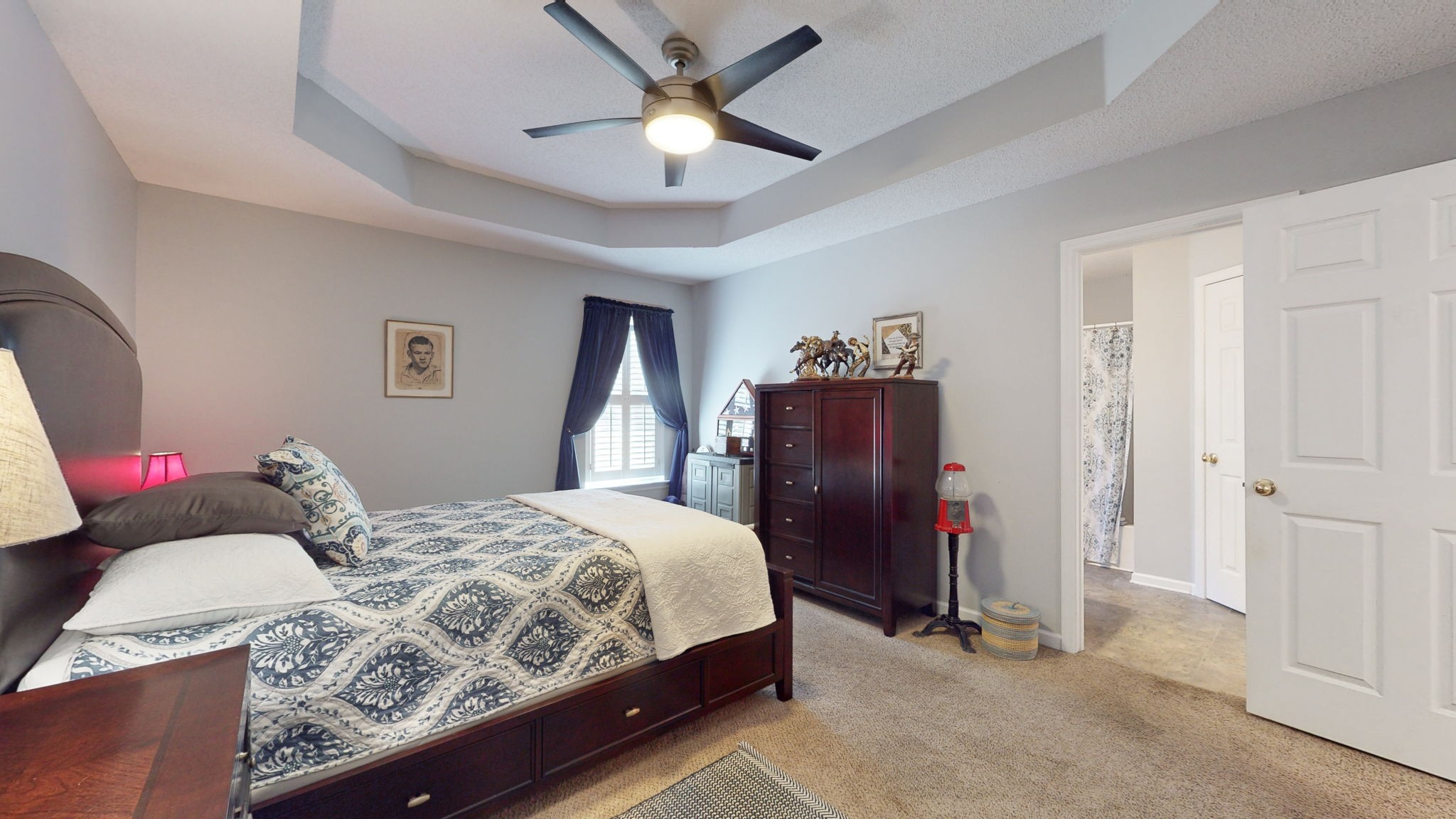 1033 Snead Drive