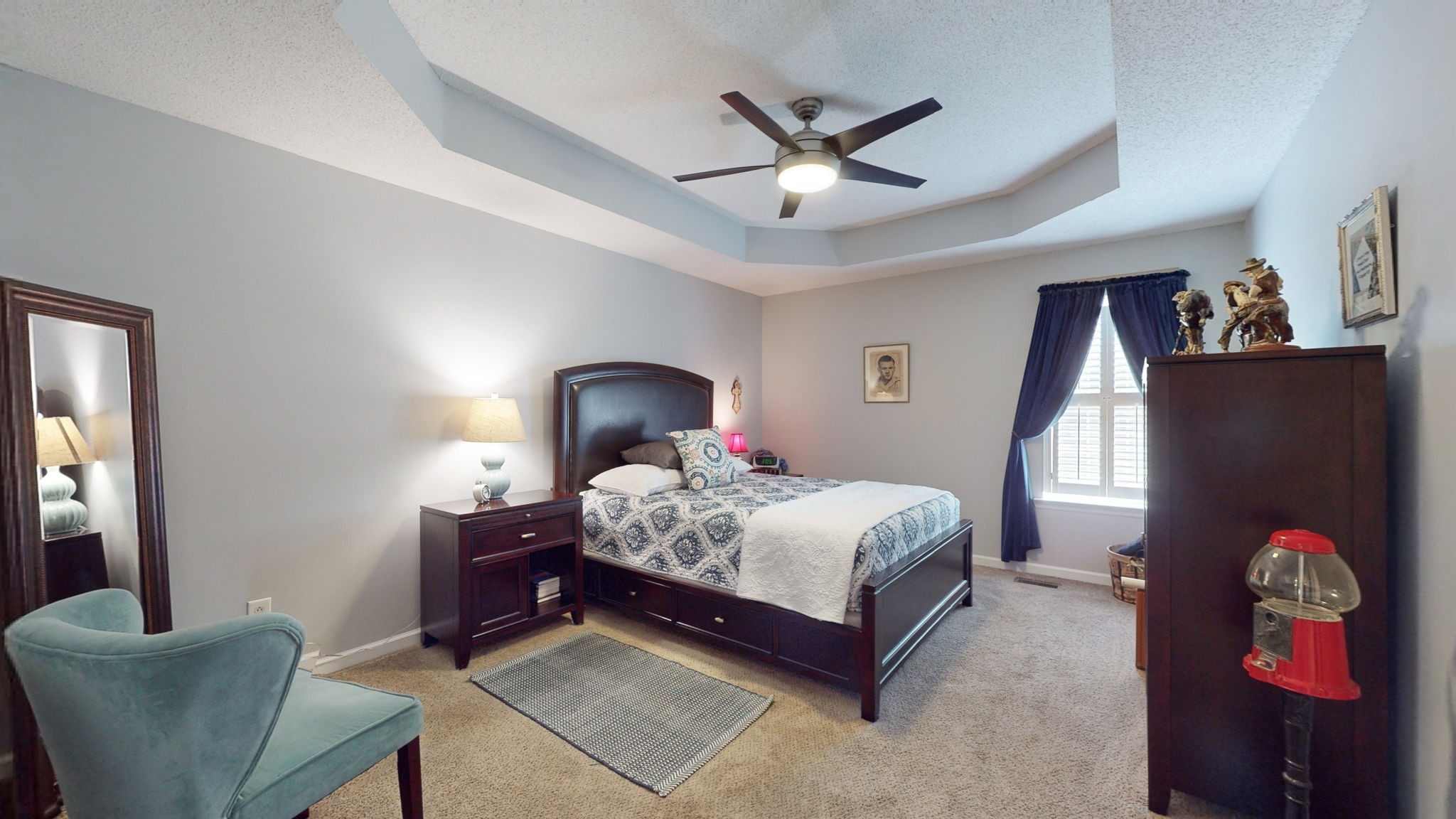 1033 Snead Drive