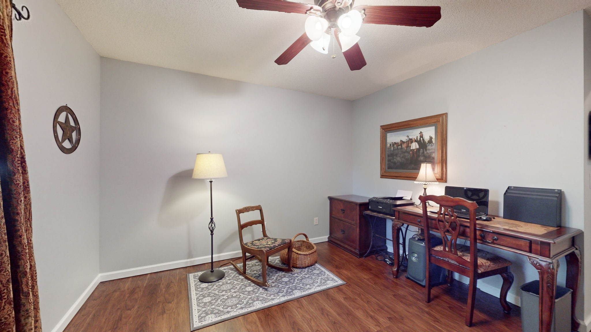 1033 Snead Drive