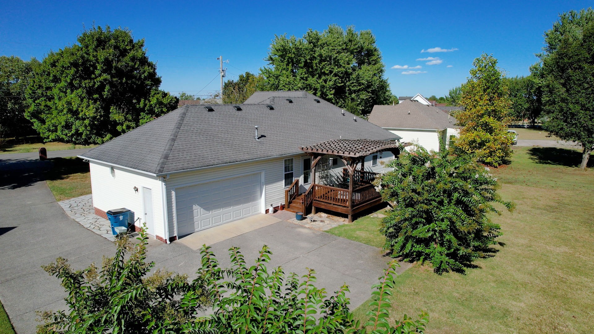 1033 Snead Drive