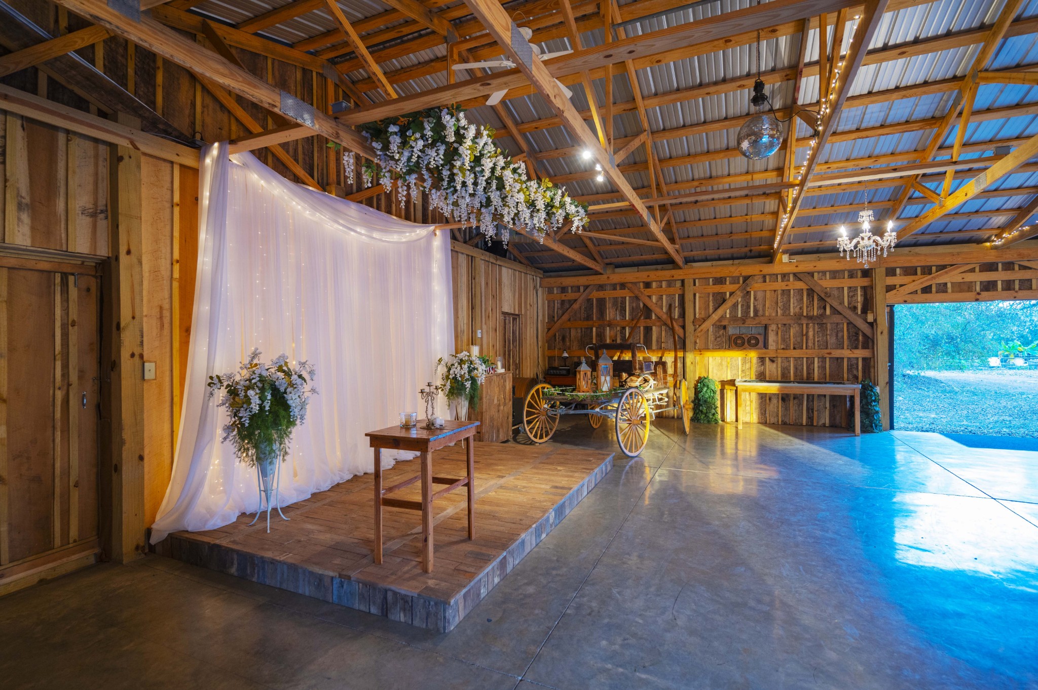 5496 Seminary Rd
