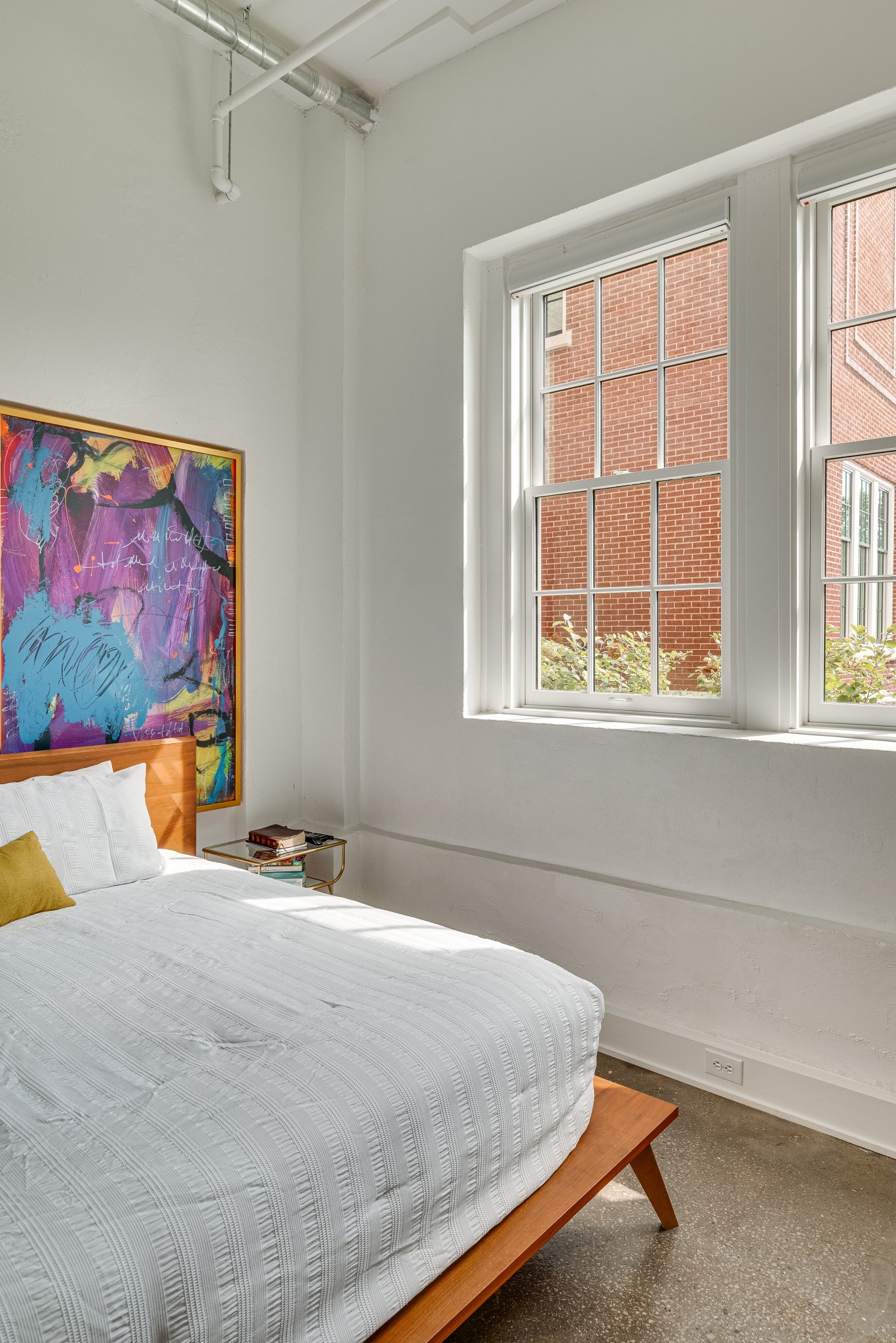 601 Madison St Unit: 109