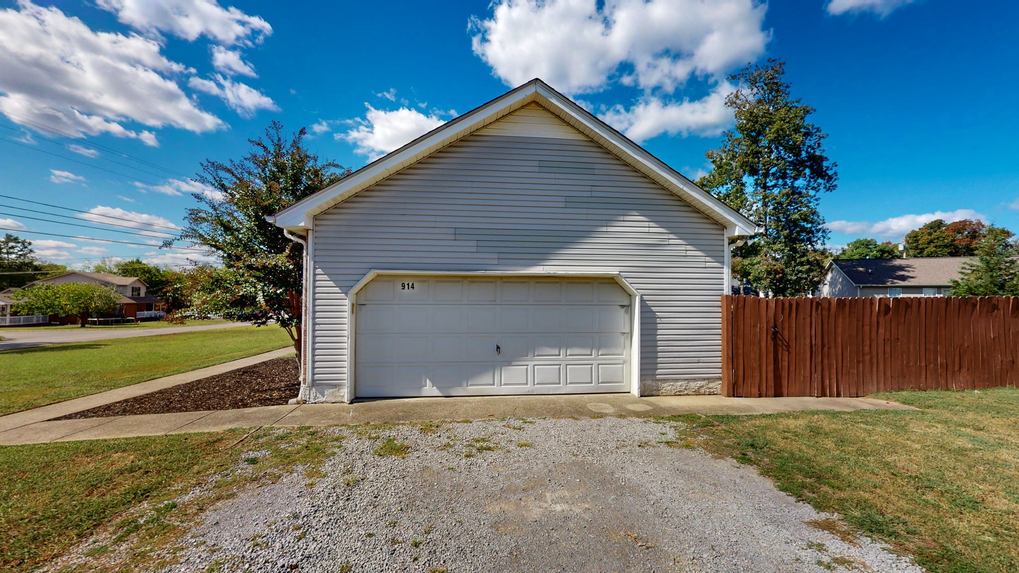 914 Mason Tucker Dr
