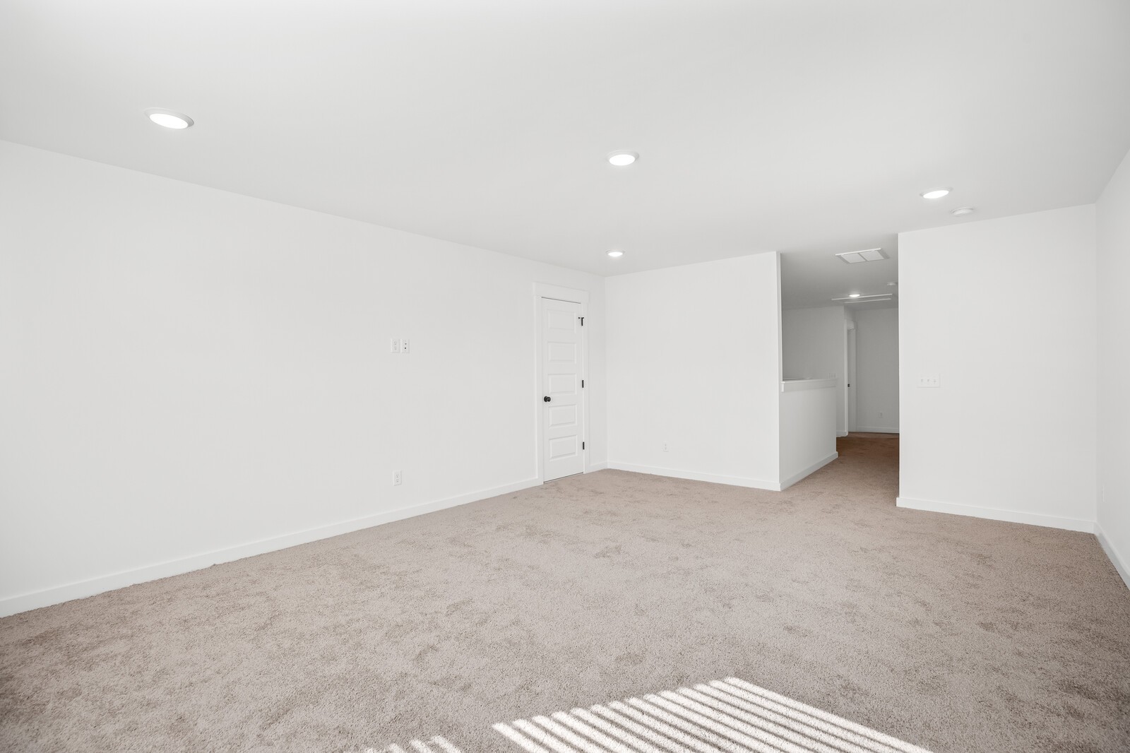 2914 Parkwood Dr