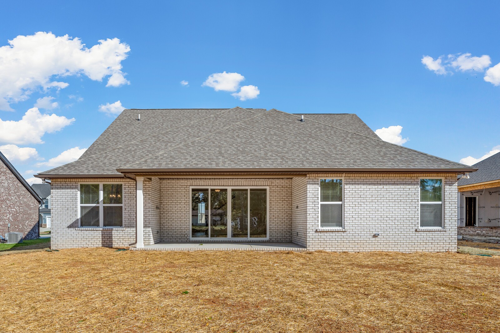 2914 Parkwood Dr