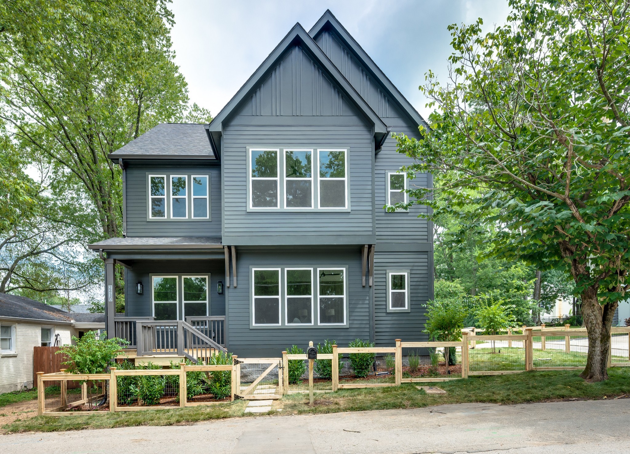 2430 Little Ave