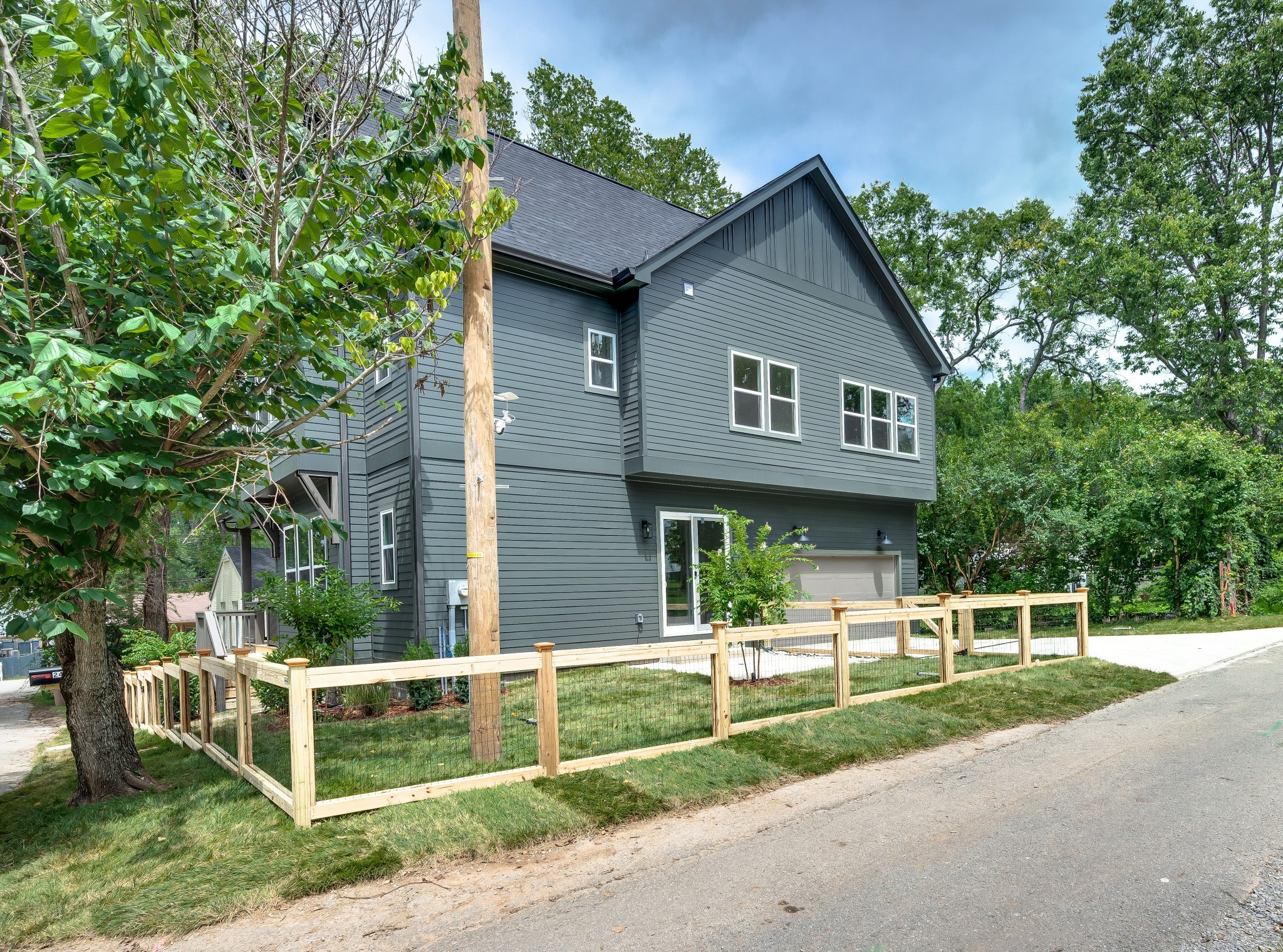 2430 Little Ave