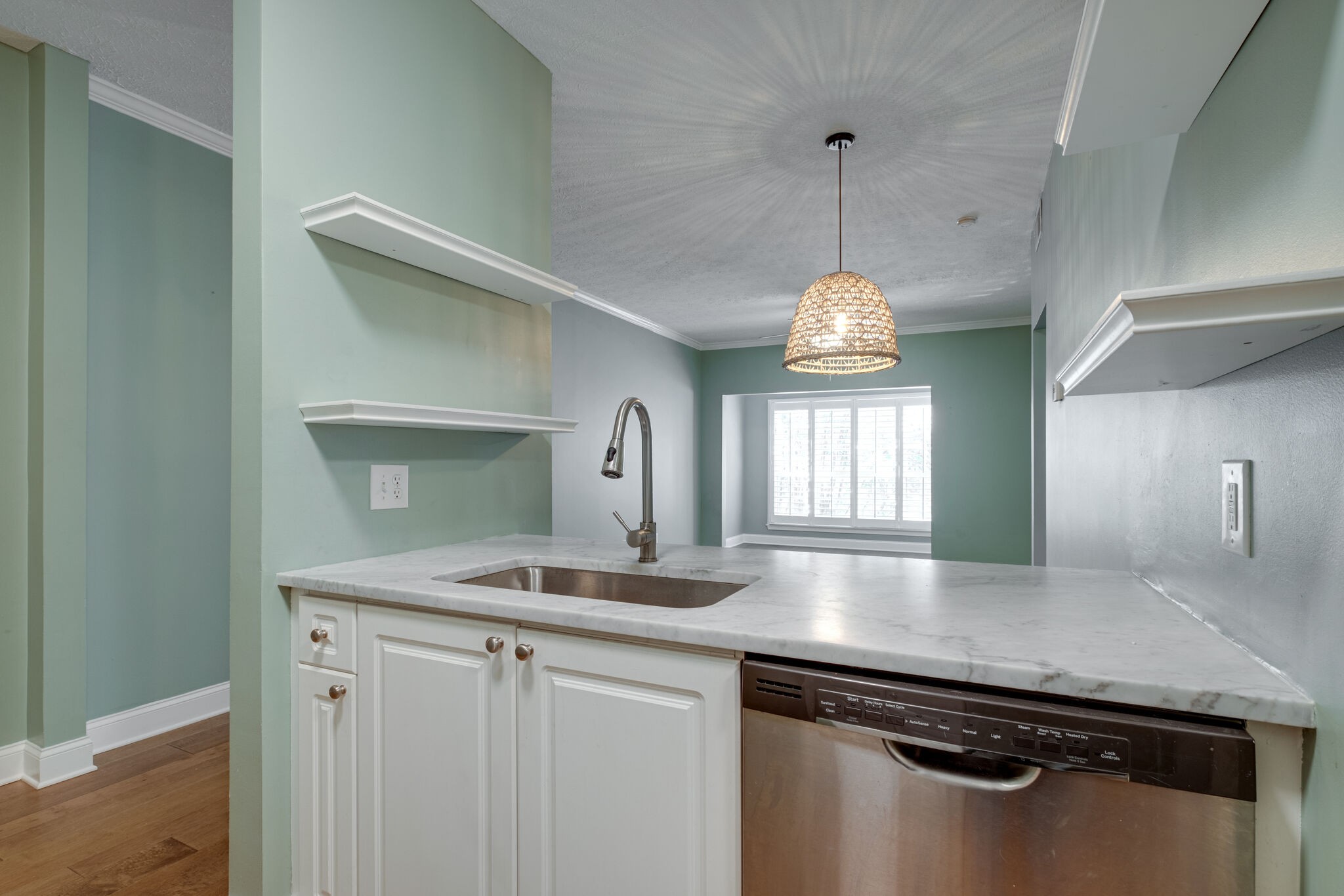 2025 Woodmont Blvd Unit: 231