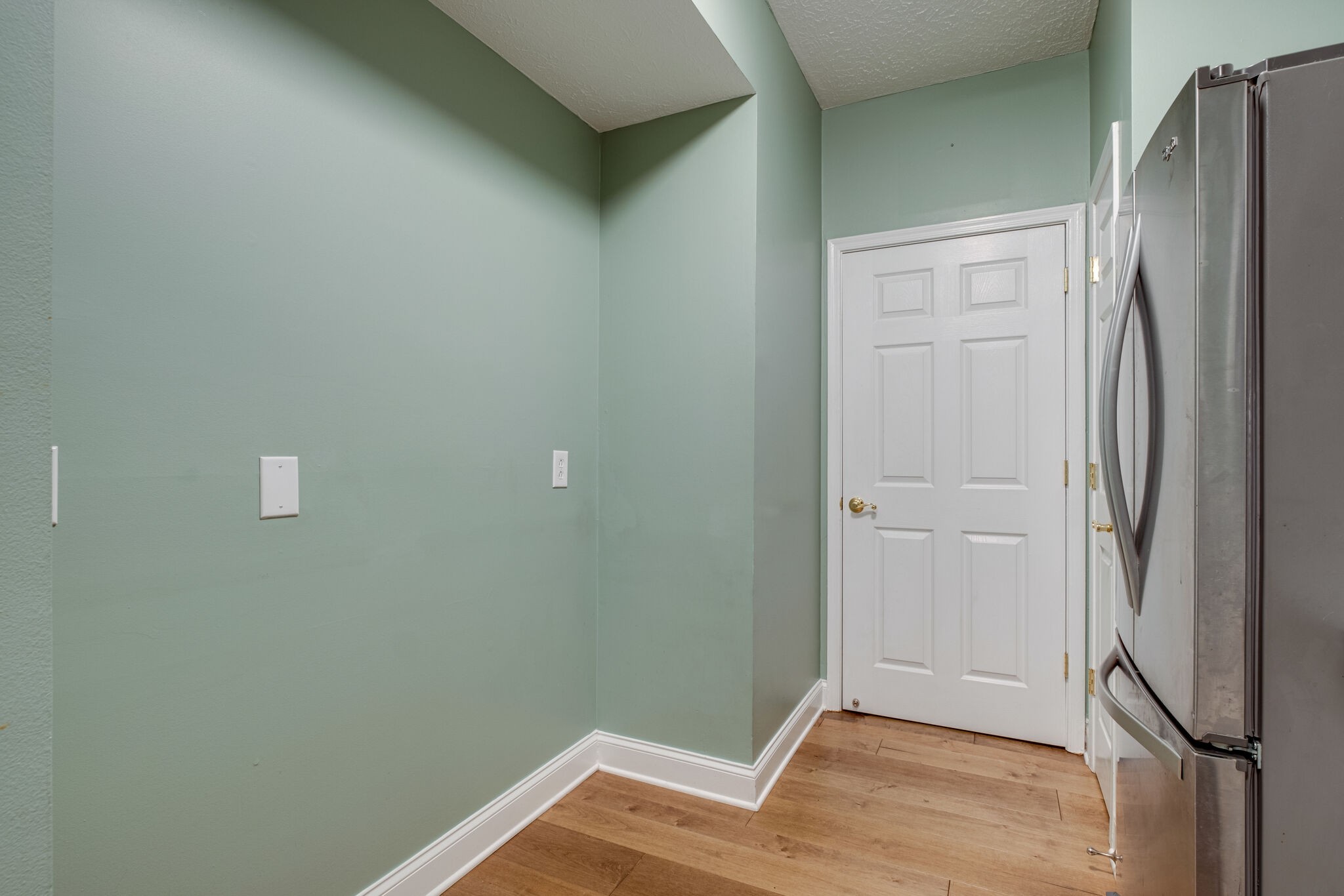 2025 Woodmont Blvd Unit: 231