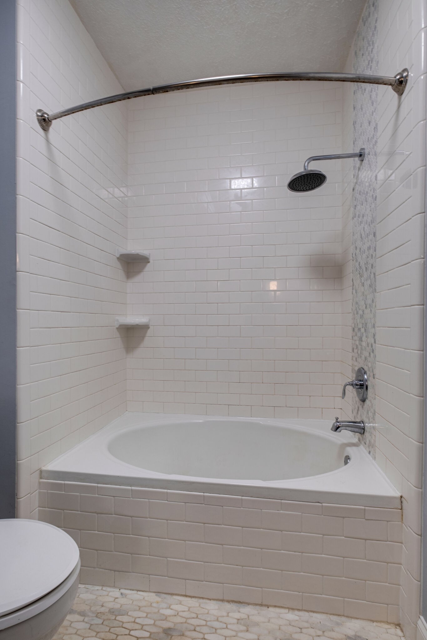2025 Woodmont Blvd Unit: 231