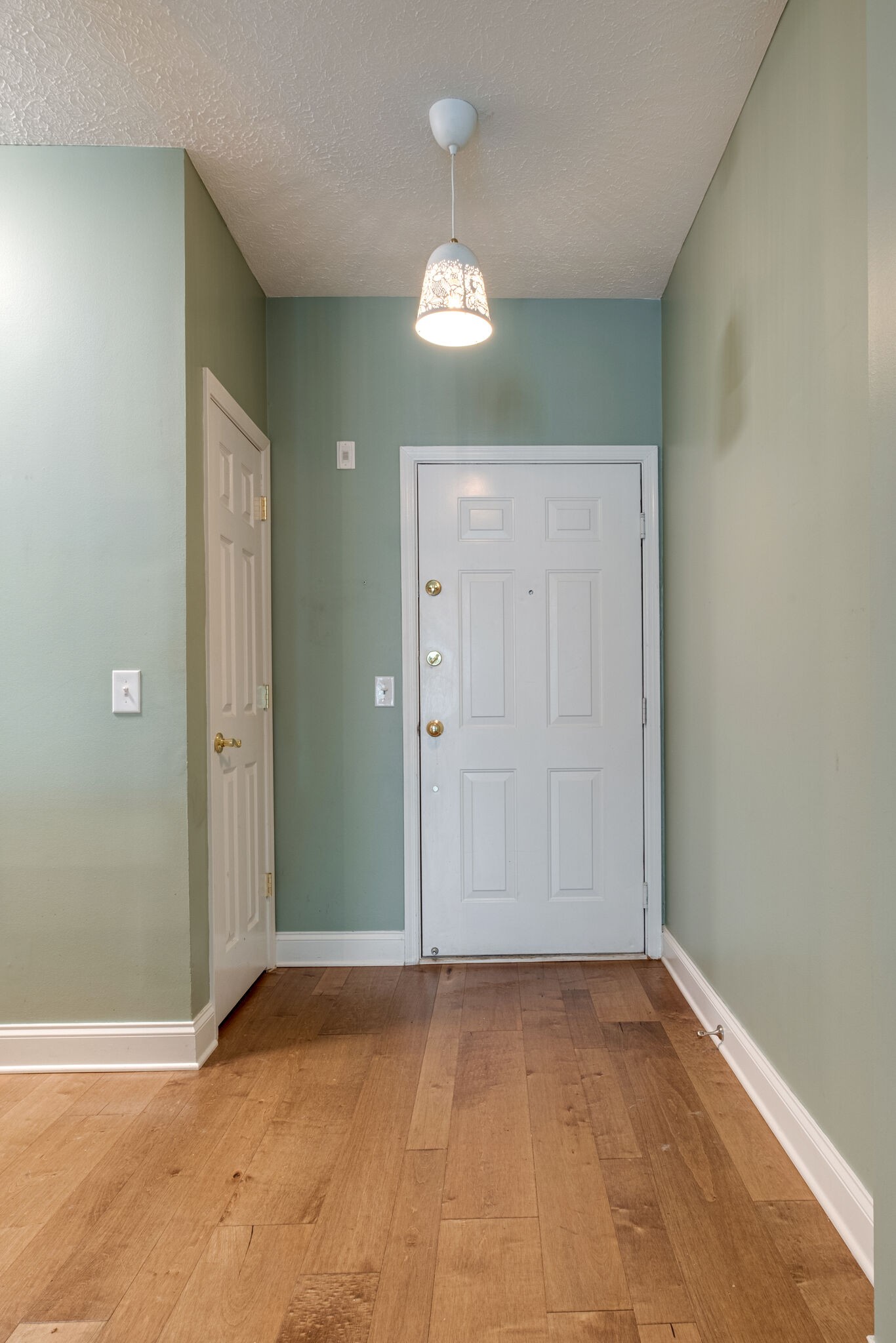 2025 Woodmont Blvd Unit: 231