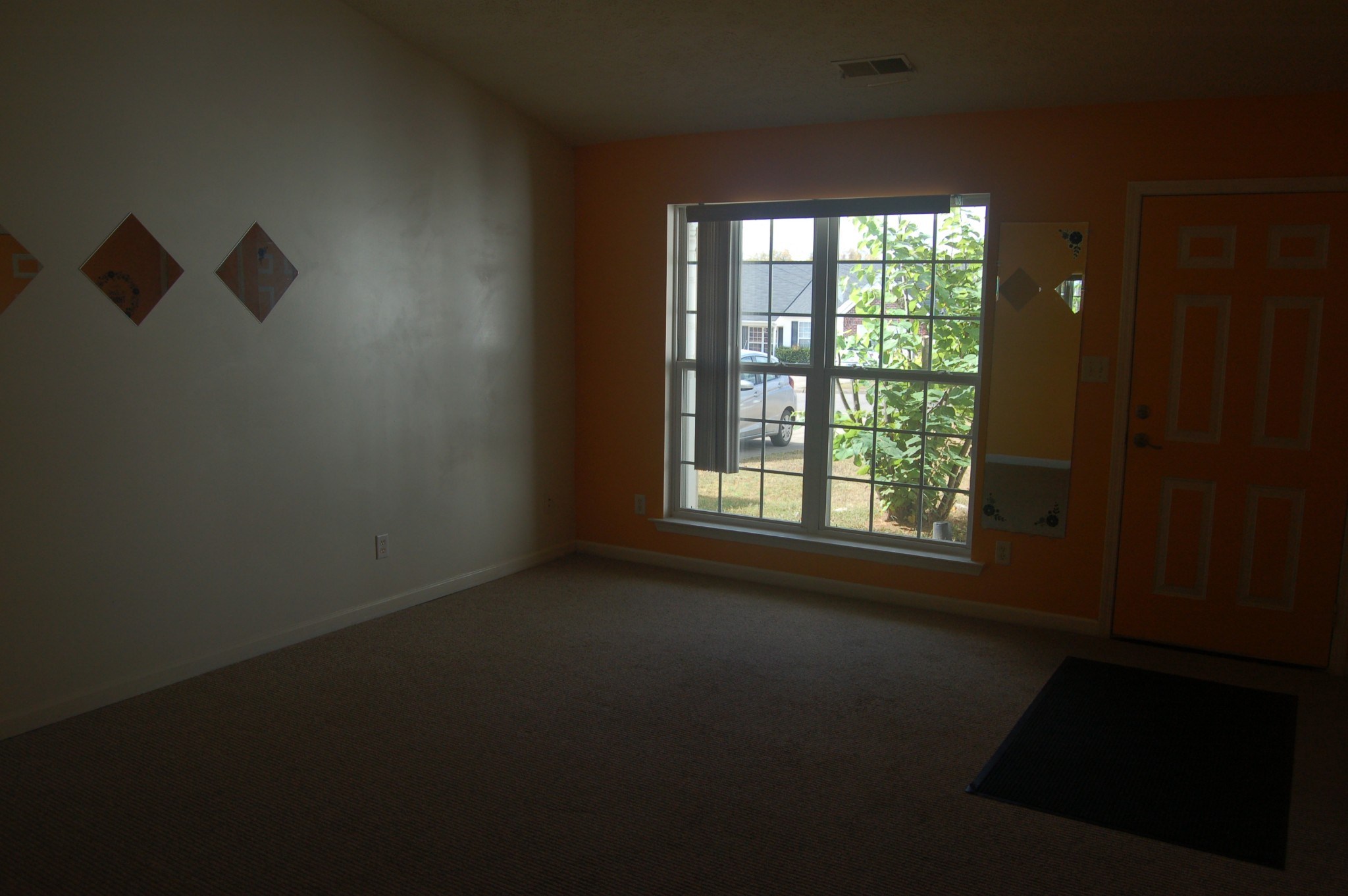 810 Neptune Ct