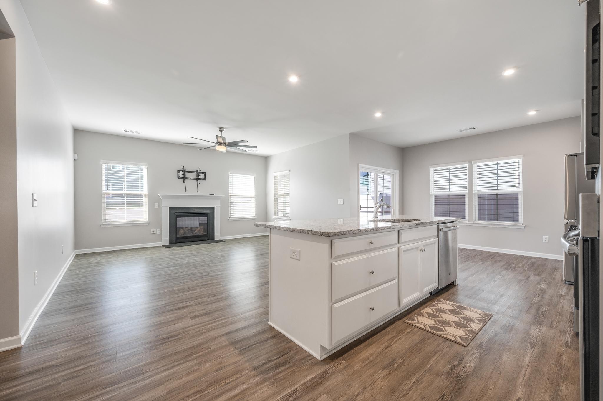 1009 Carnation Drive