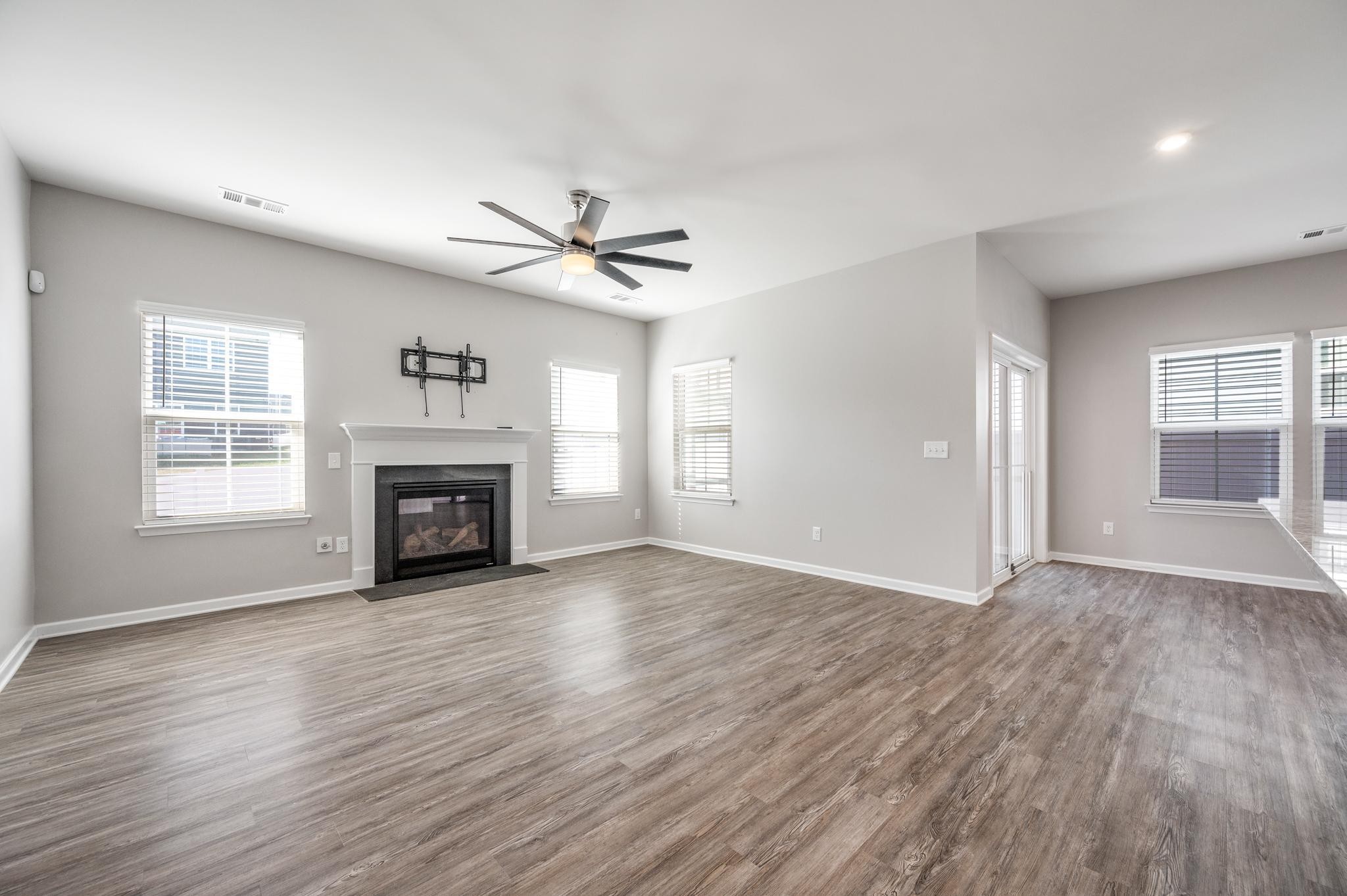 1009 Carnation Drive