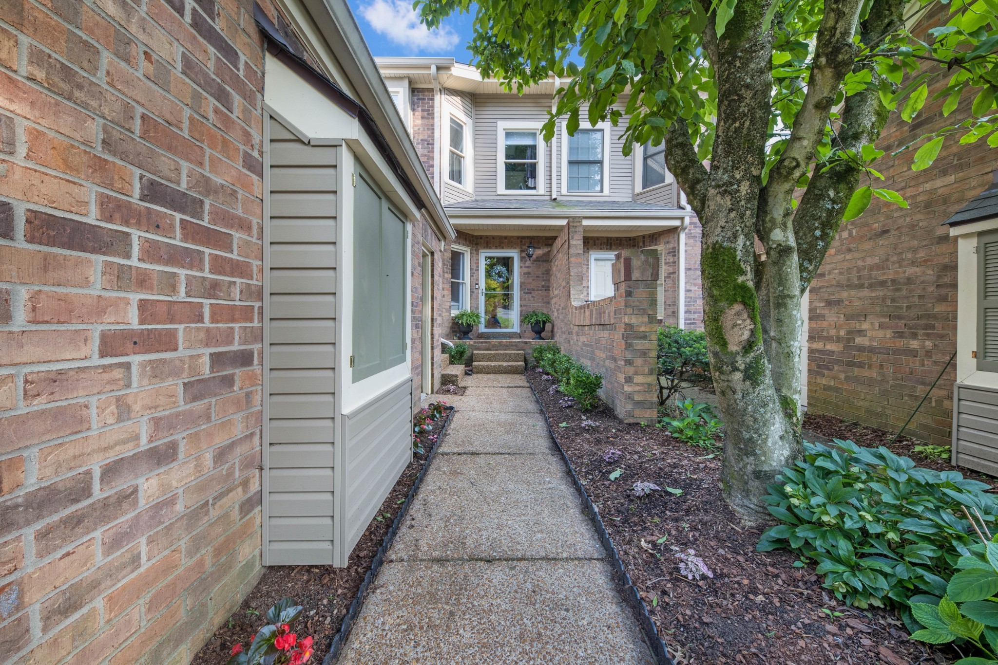 534 Belair Way