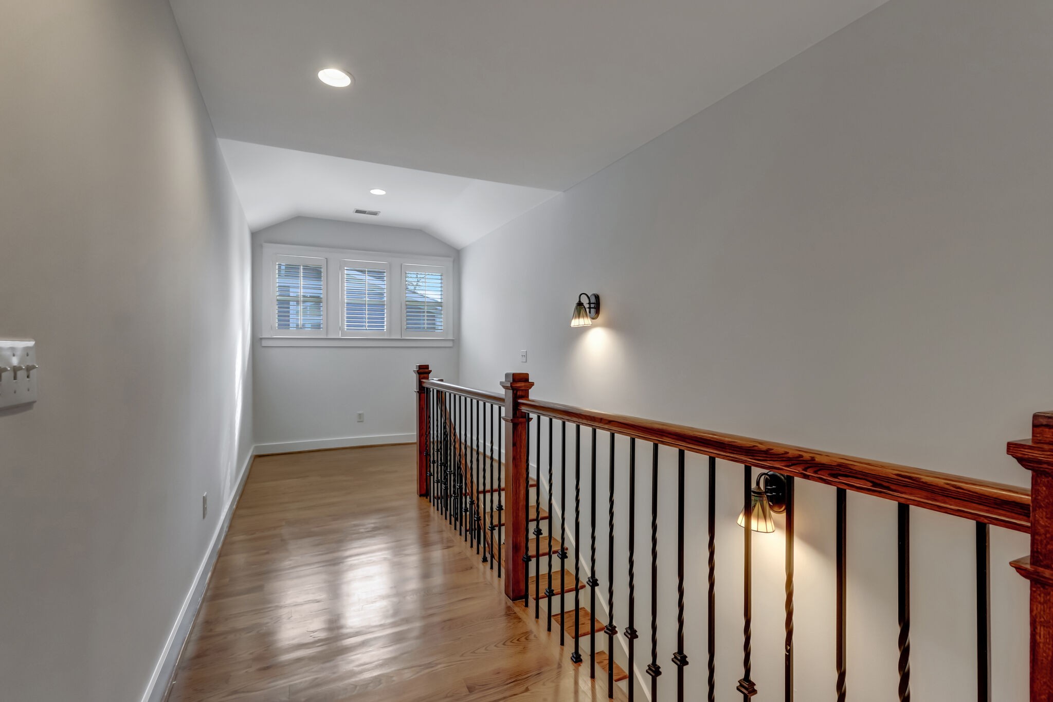917 Knox Ave