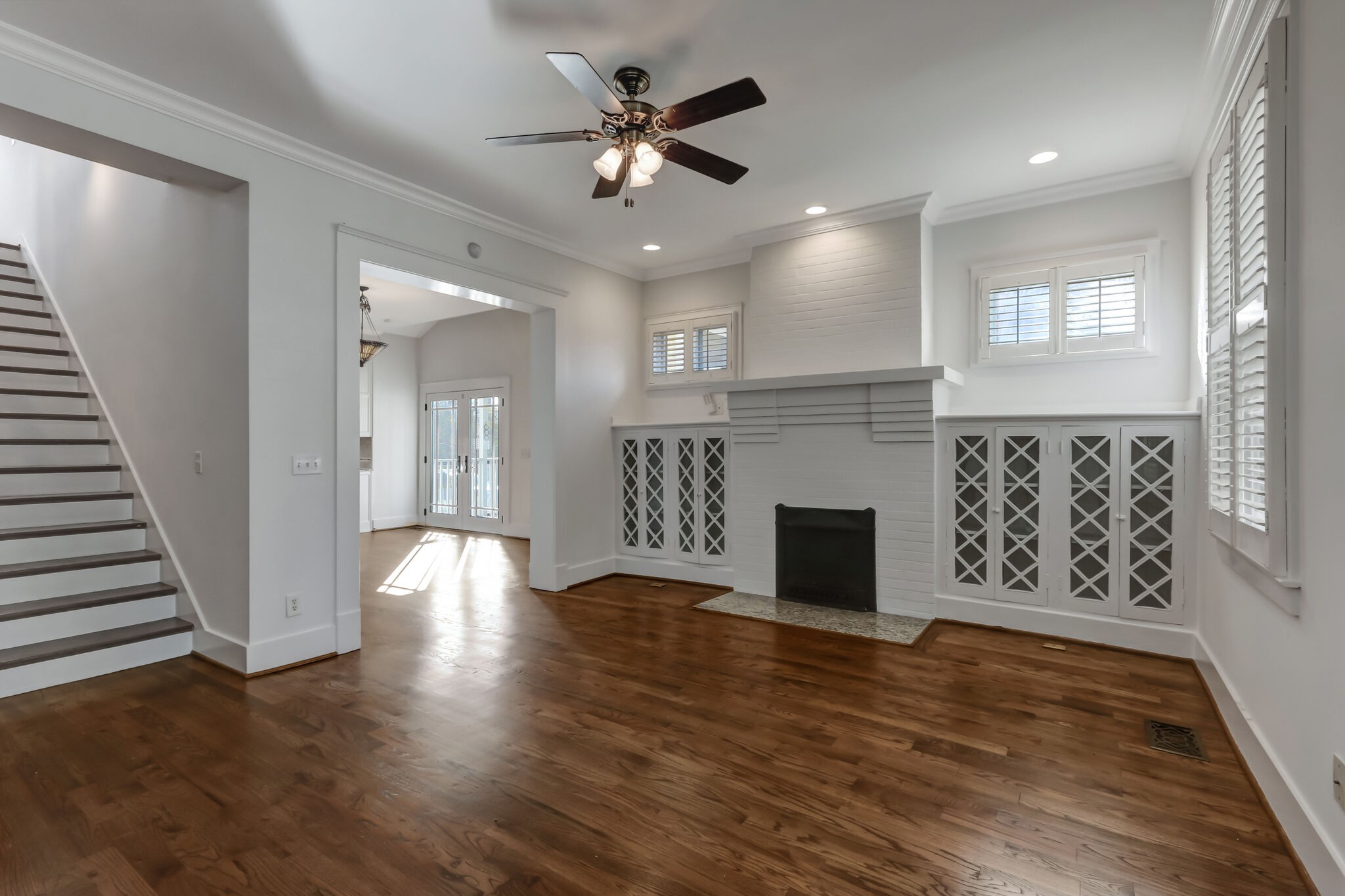 917 Knox Ave
