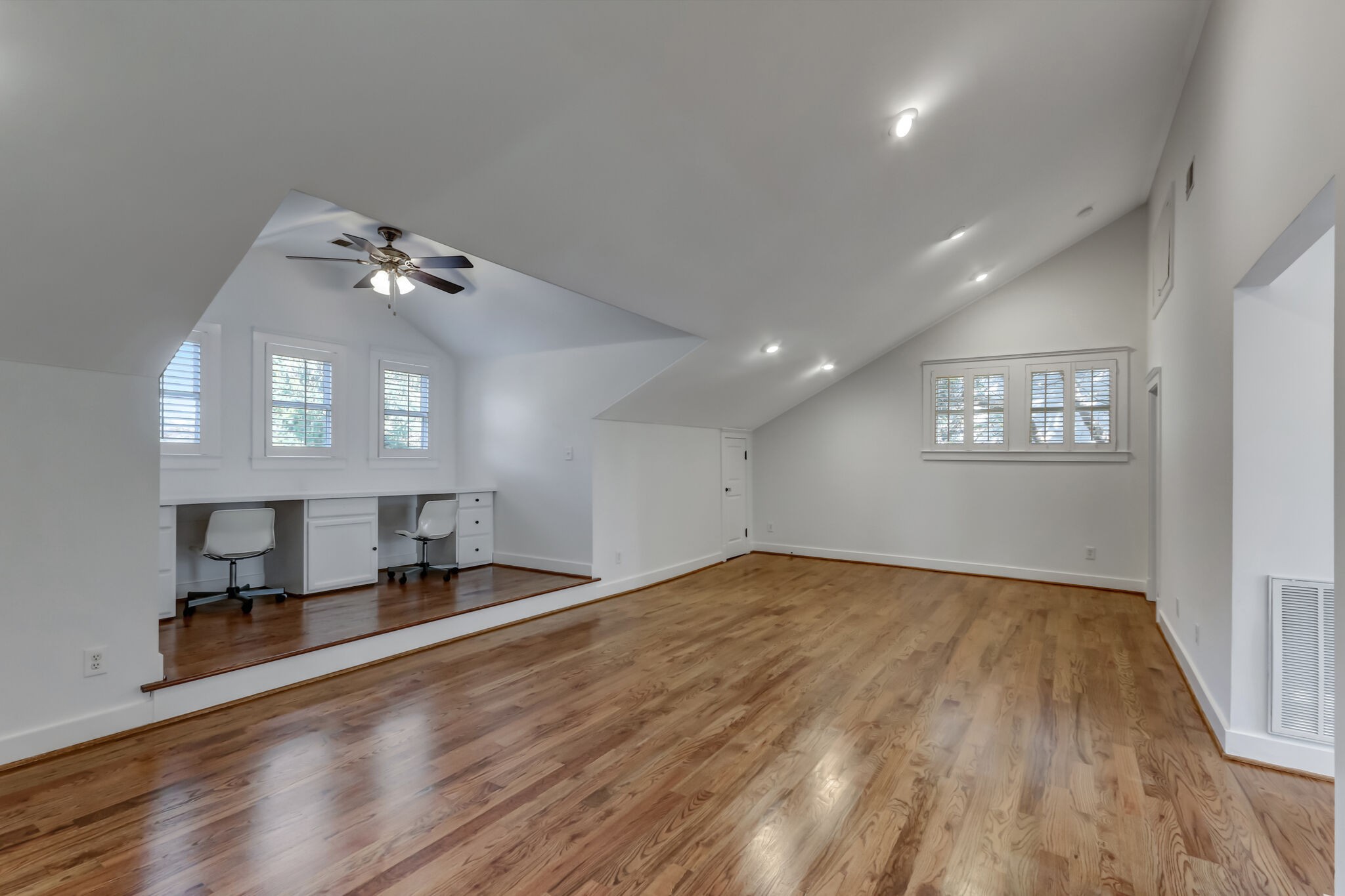 917 Knox Ave