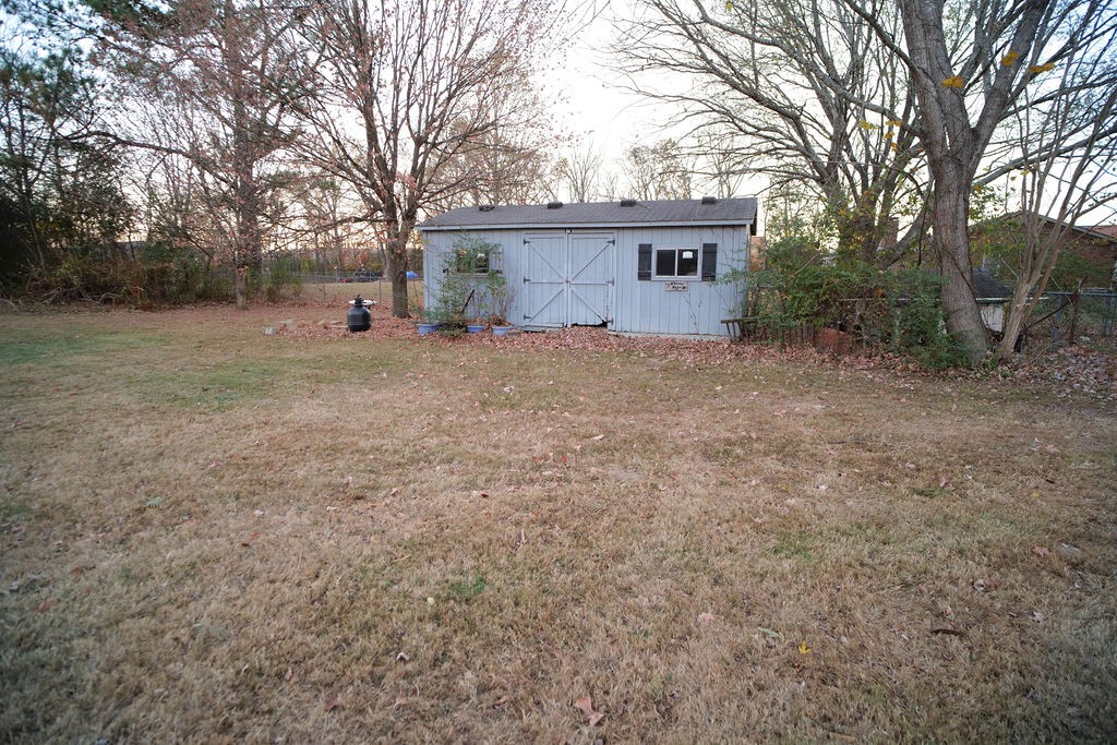 115 Foxland Dr