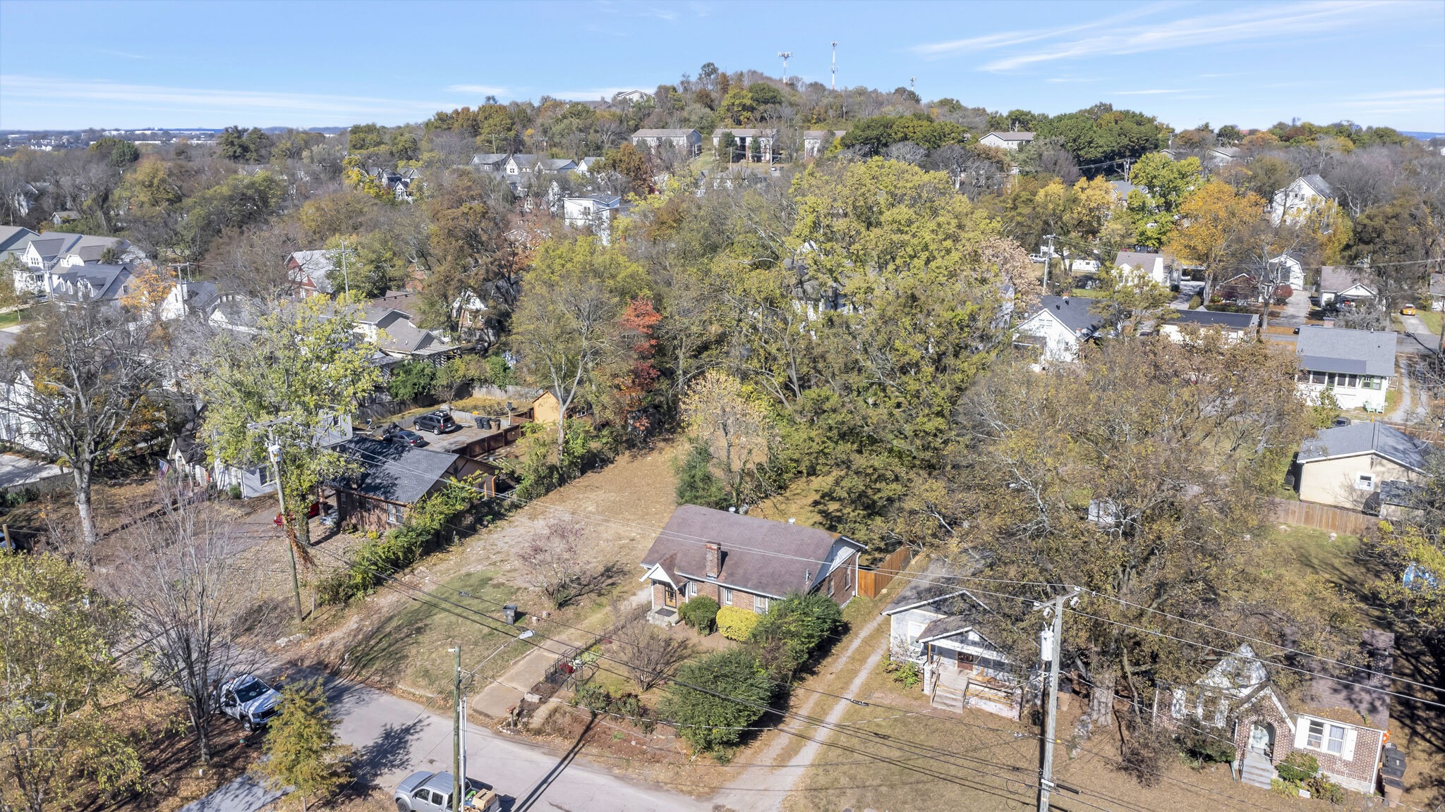2111 Carter Ave